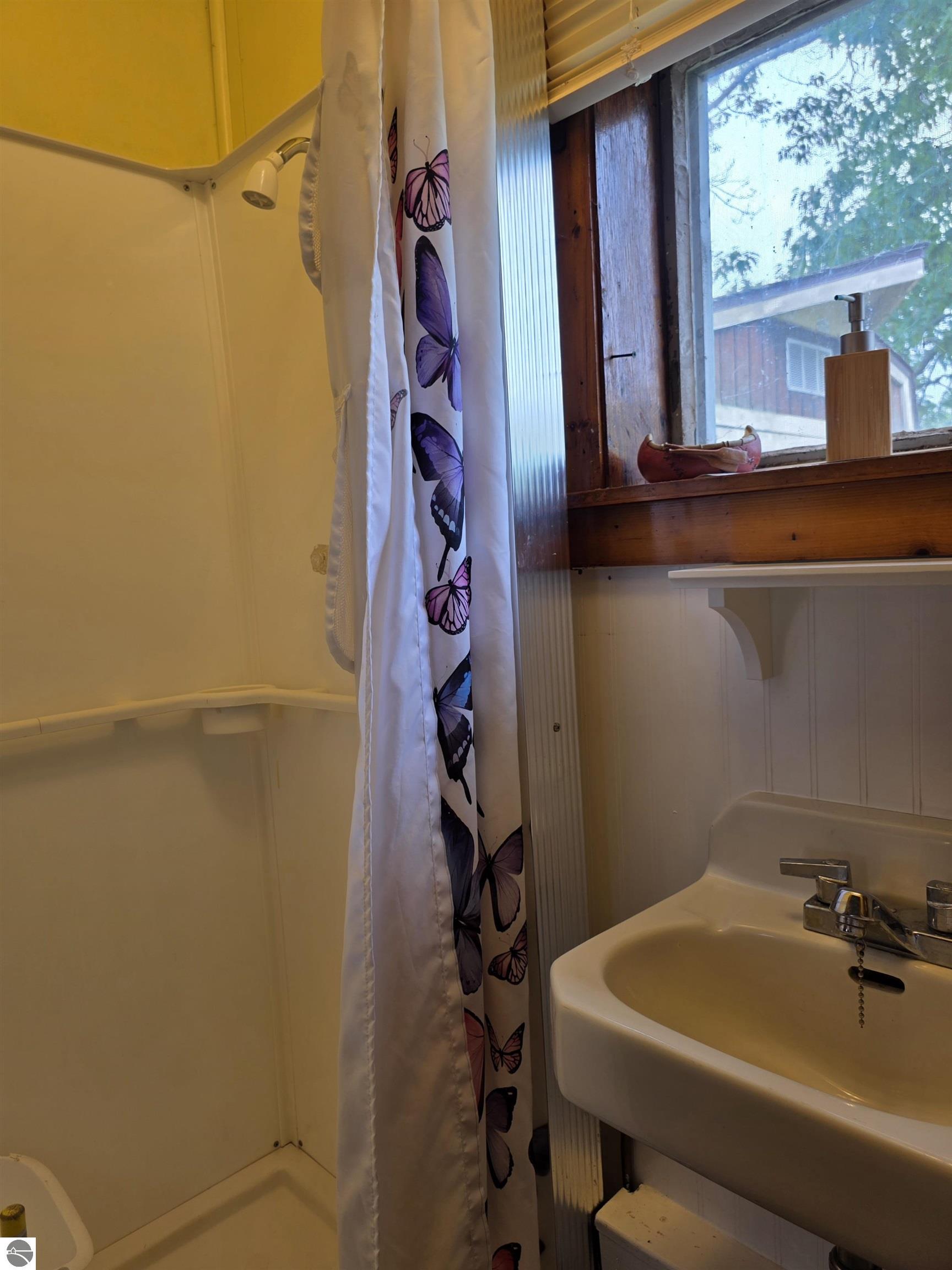 808 W Lake Street, Tawas City, MI 48763 — Photo 70