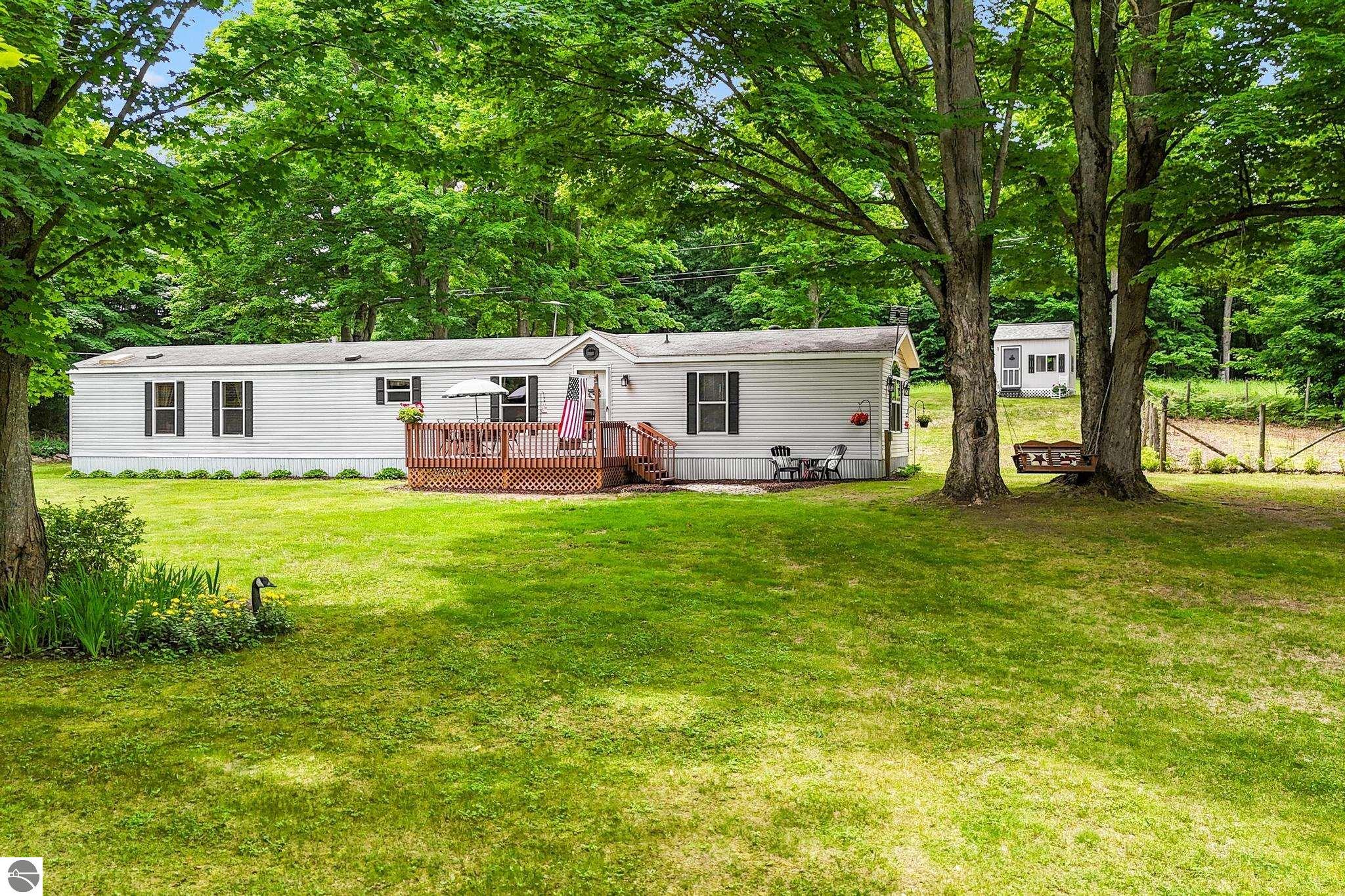 7346 Traverse Road, Thompsonville, MI 49683 — Photo 22