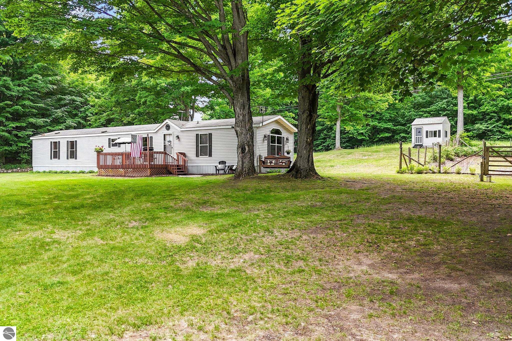 7346 Traverse Road, Thompsonville, MI 49683 — Photo 6