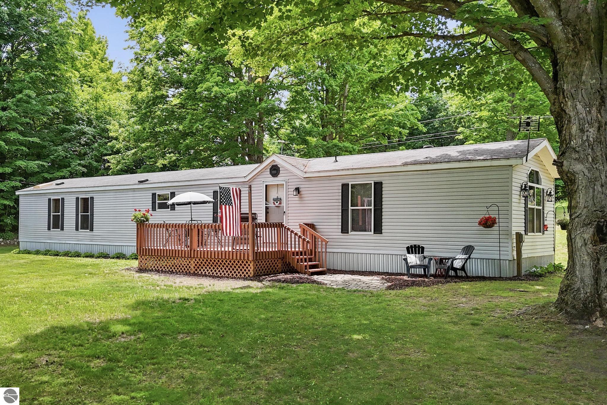 7346 Traverse Road, Thompsonville, MI 49683 — Photo 53