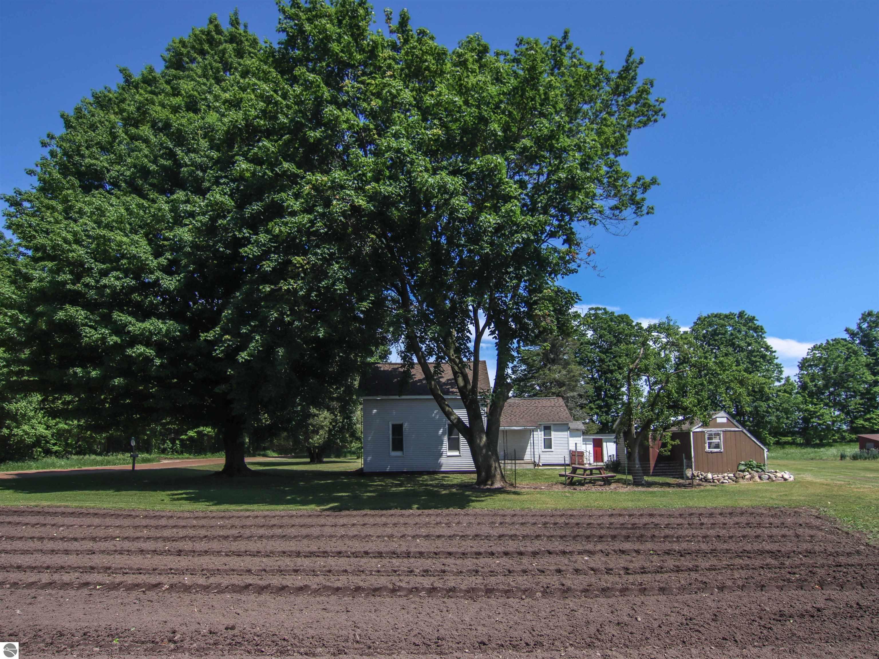 21935 Read Road, Copemish, MI 49625 — Photo 2