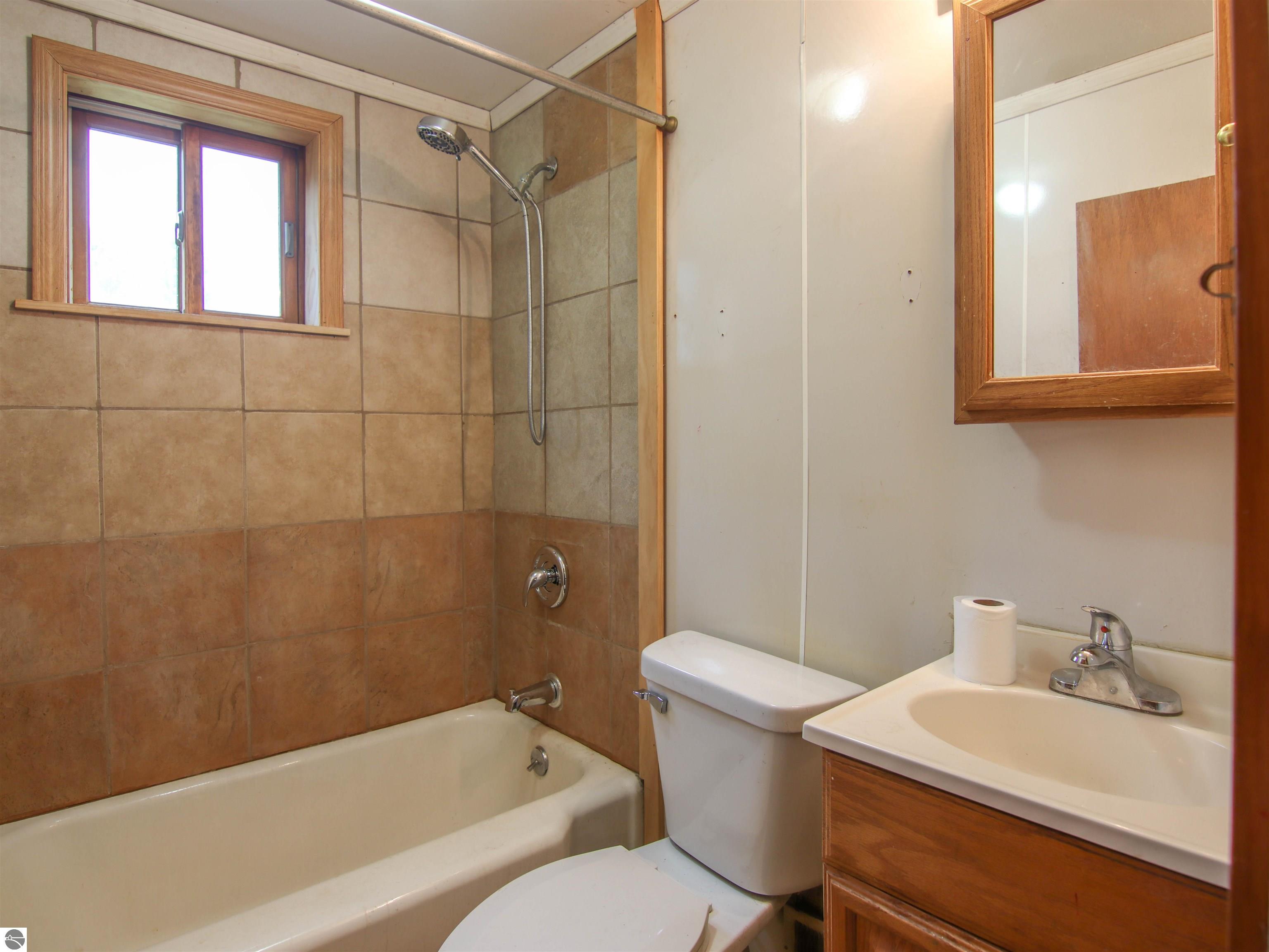 21935 Read Road, Copemish, MI 49625 — Photo 16