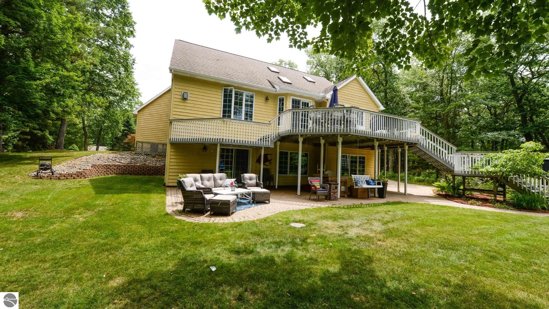 7021 Lakewood Drive, Oscoda, MI 48750 — Photo 13