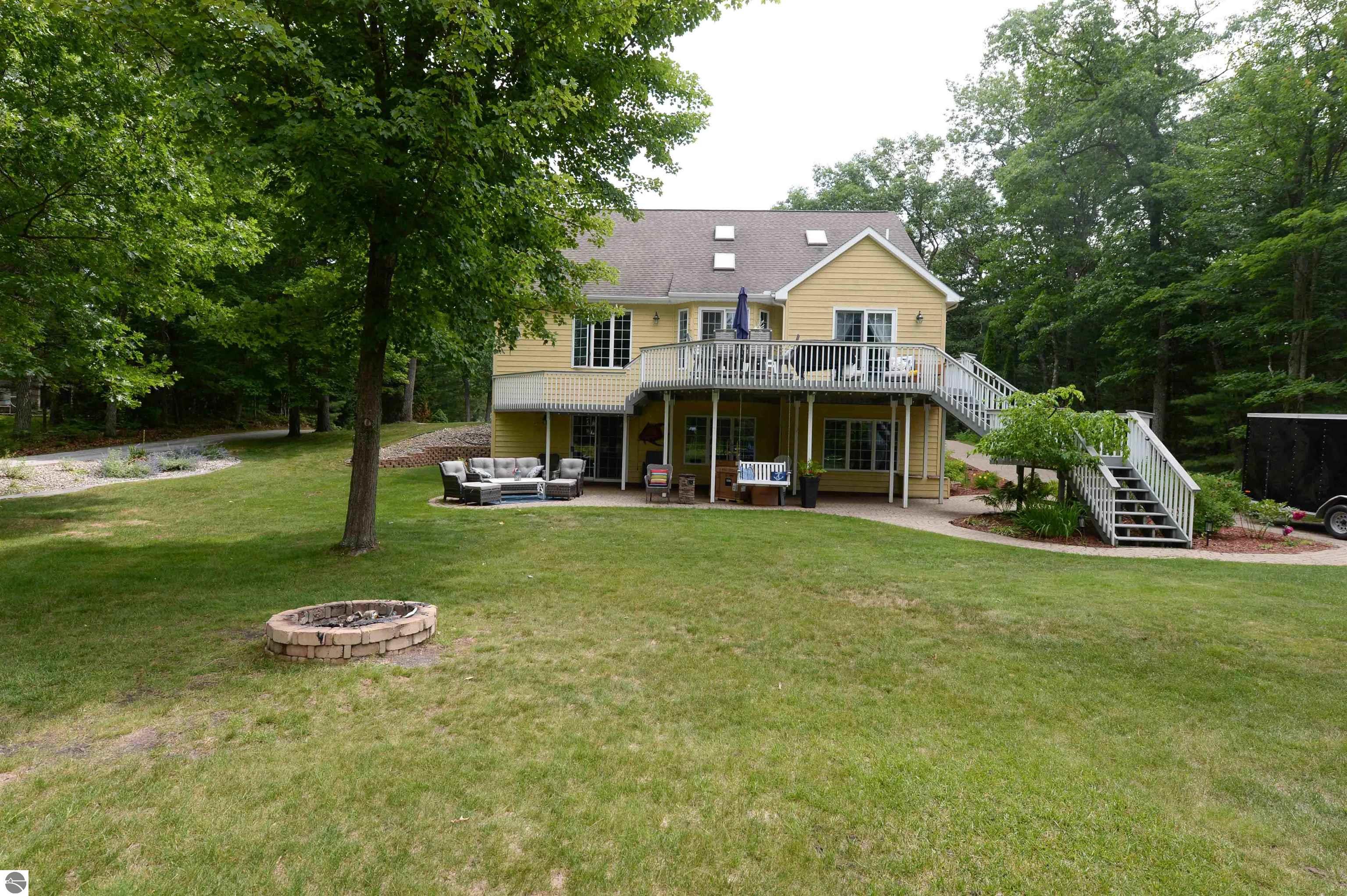 7021 Lakewood Drive, Oscoda, MI 48750 — Photo 15