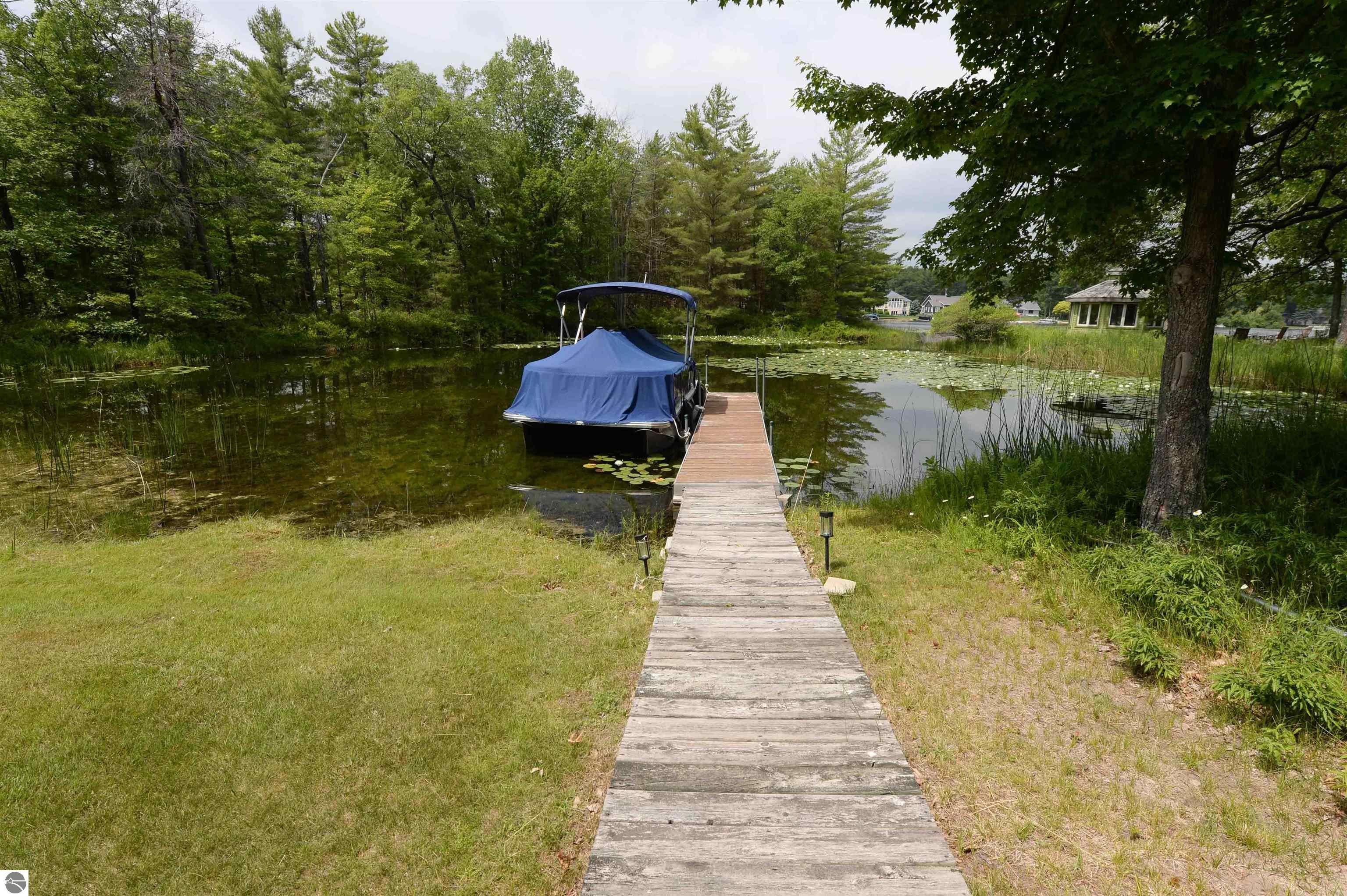 7021 Lakewood Drive, Oscoda, MI 48750 — Photo 16