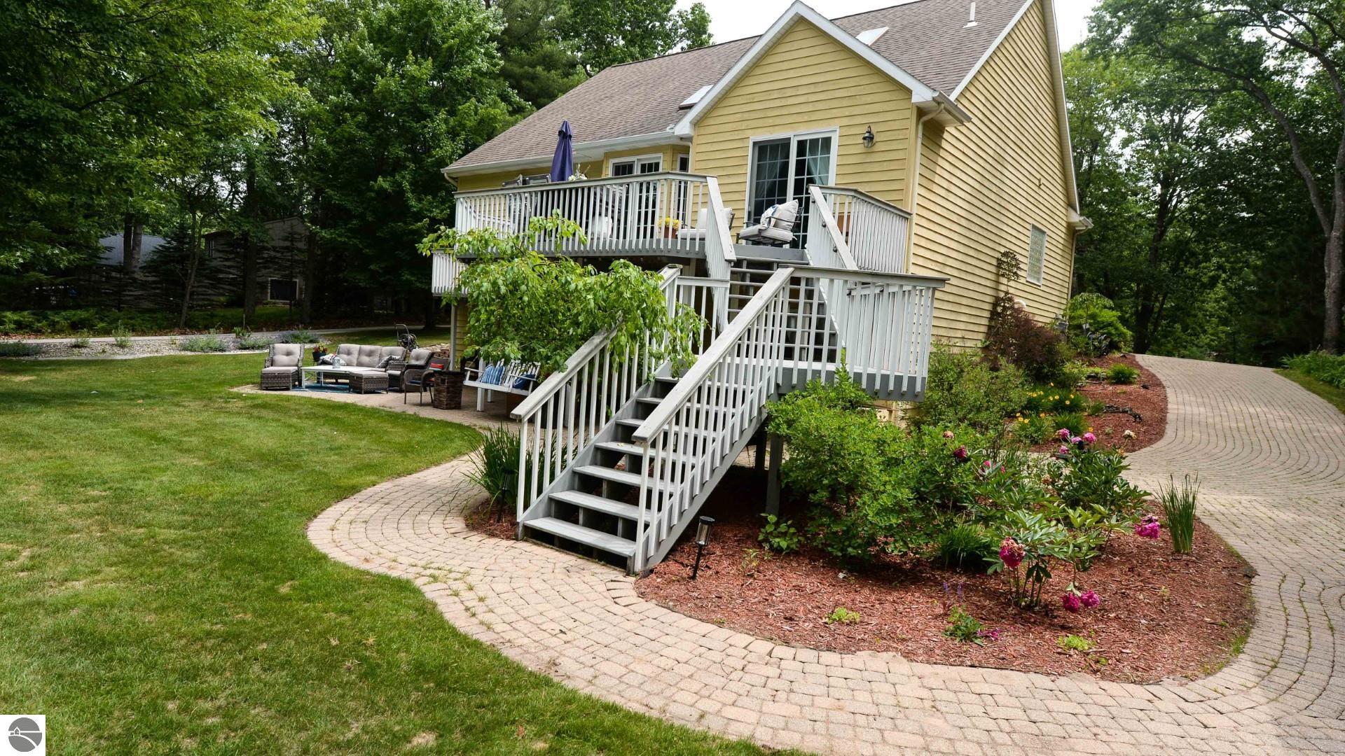 7021 Lakewood Drive, Oscoda, MI 48750 — Photo 19
