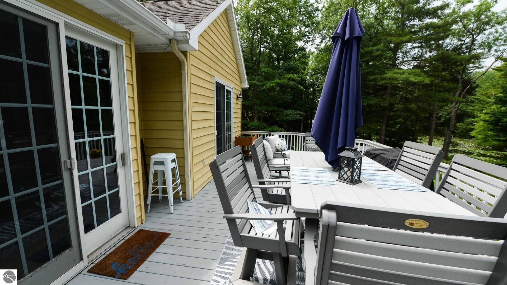 7021 Lakewood Drive, Oscoda, MI 48750 — Photo 25