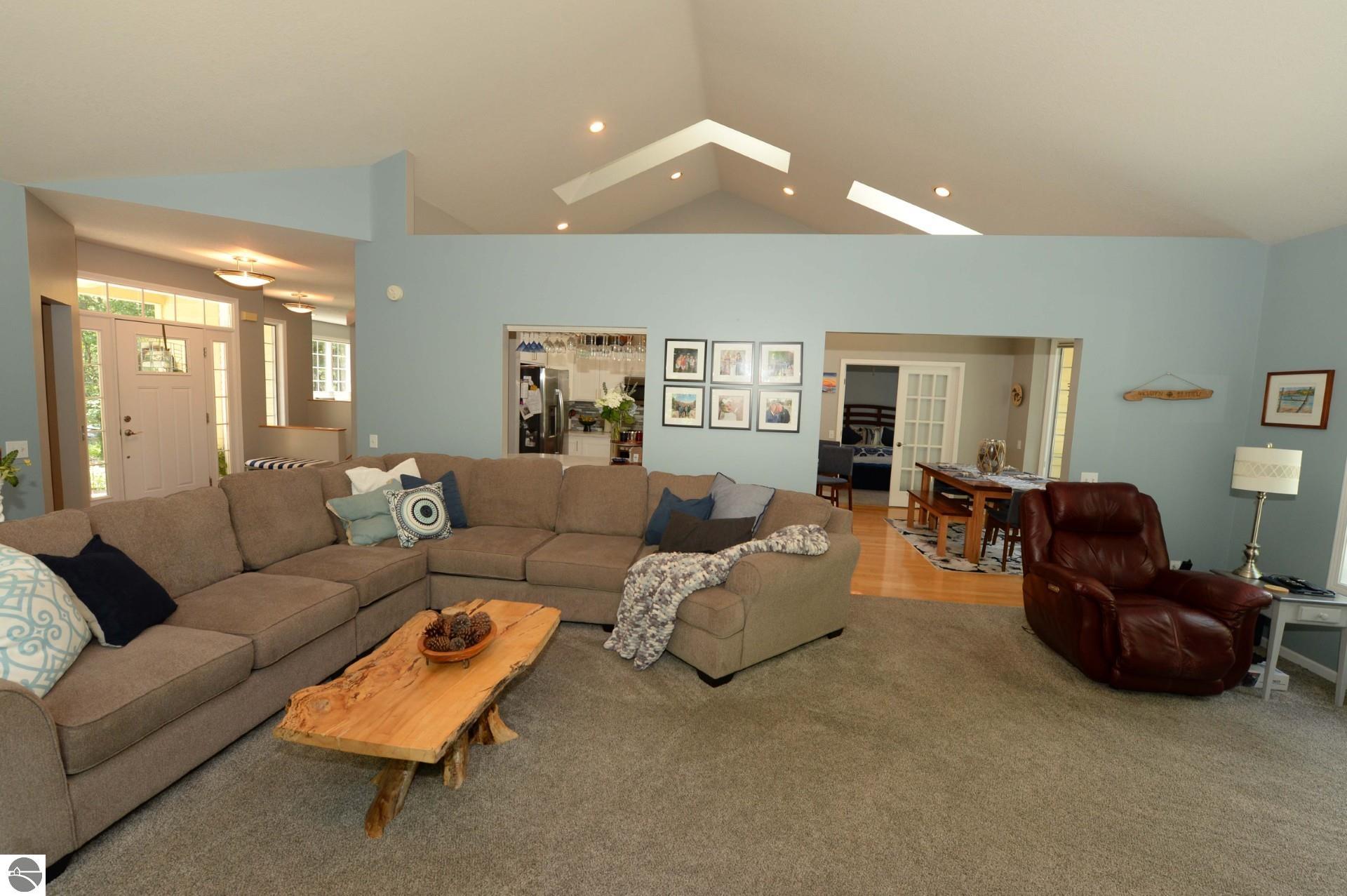 7021 Lakewood Drive, Oscoda, MI 48750 — Photo 40
