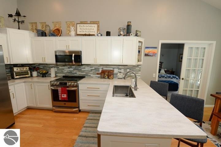 7021 Lakewood Drive, Oscoda, MI 48750 — Photo 44
