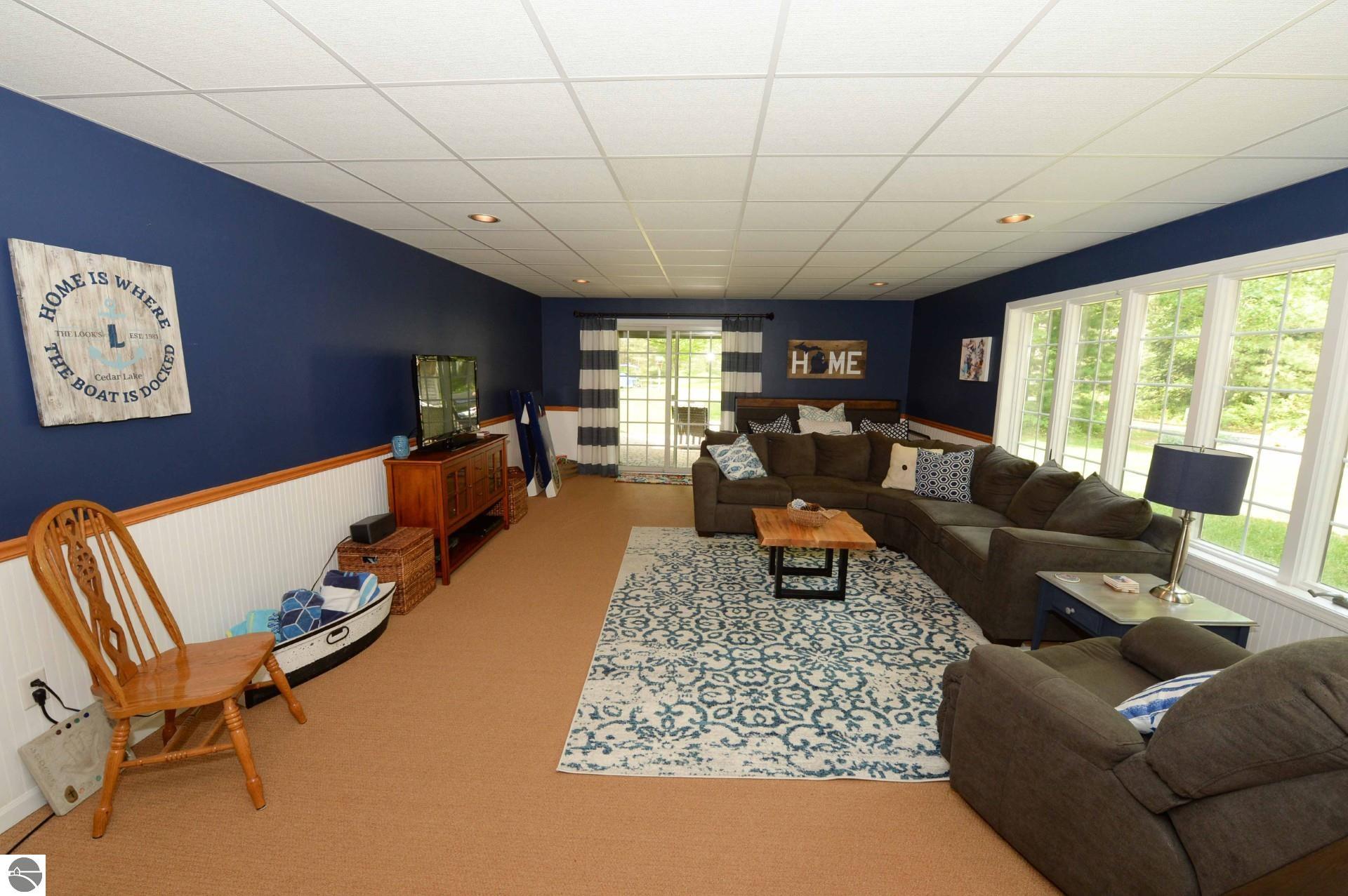 7021 Lakewood Drive, Oscoda, MI 48750 — Photo 77