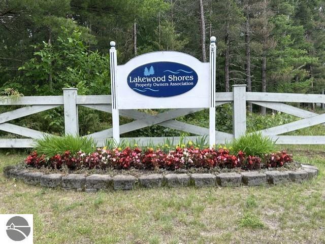 7021 Lakewood Drive, Oscoda, MI 48750 — Photo 96