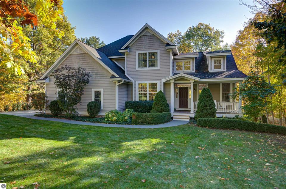 6436 Peregrin Court on East Bay