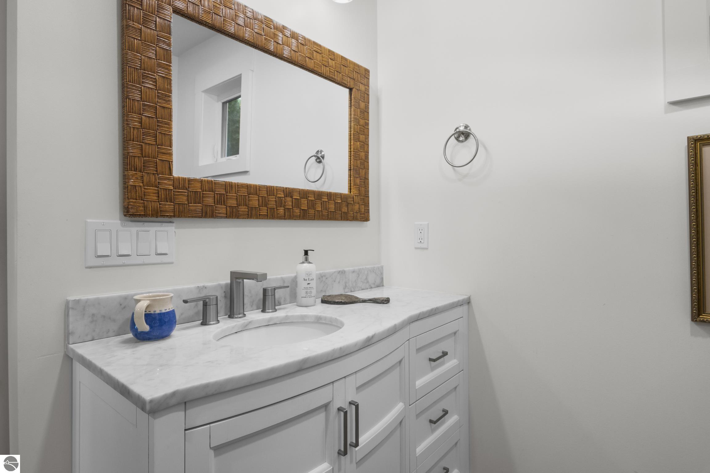 906 Livingston, Elk Rapids, MI 49629 — Photo 19