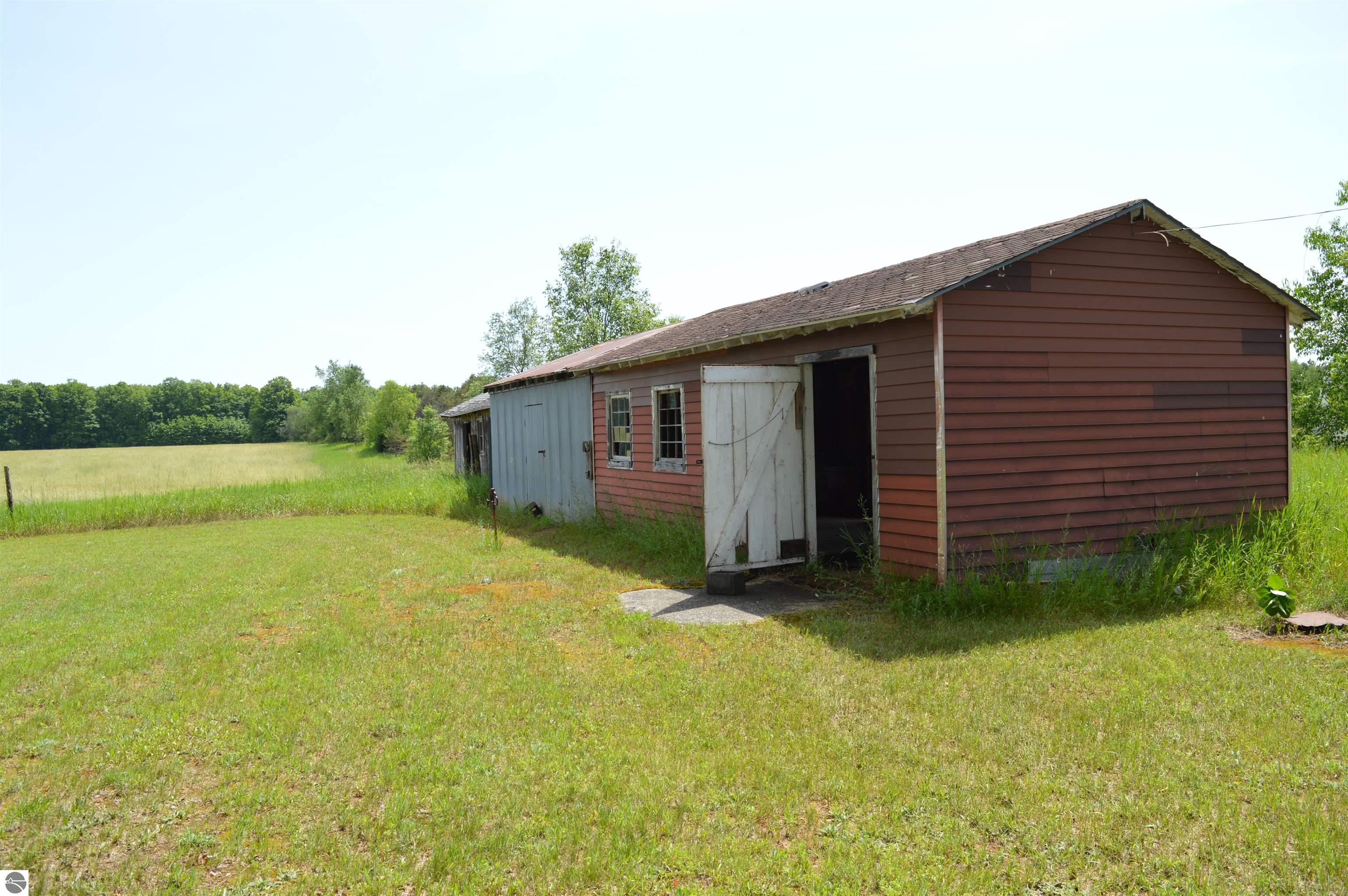 6268 E M-72, Kalkaska, MI 49646 — Photo 5