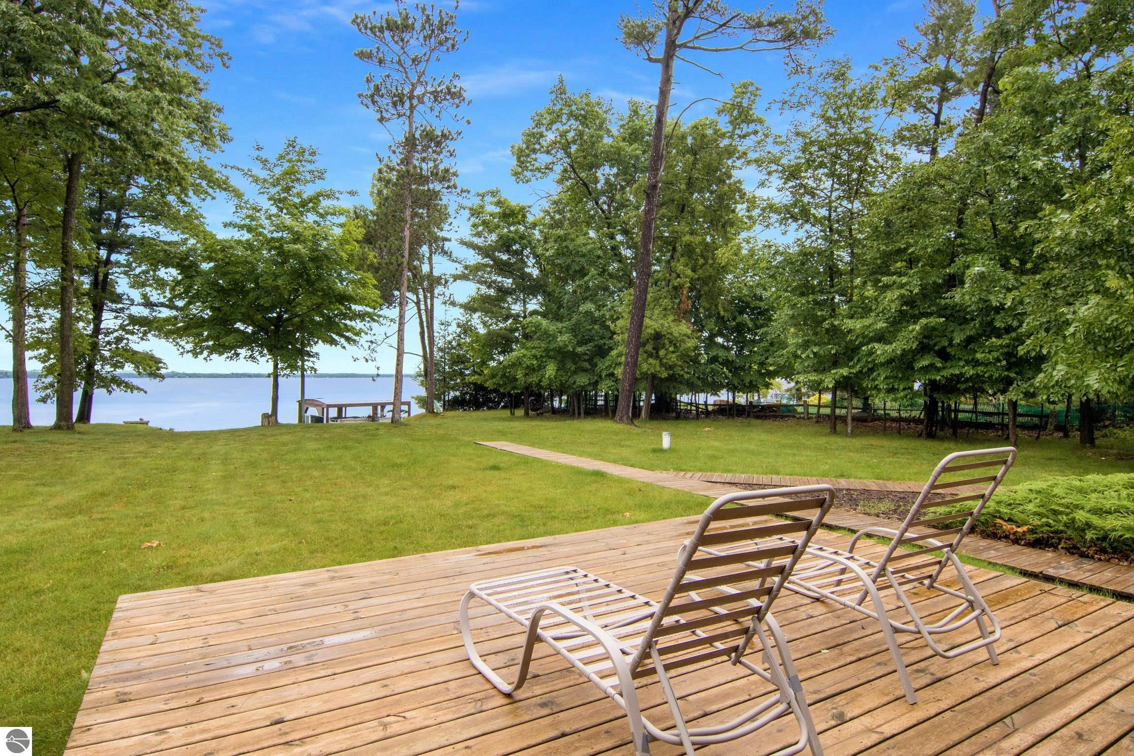 9421 Fairview Avenue, Williamsburg, MI 49690 — Photo 46