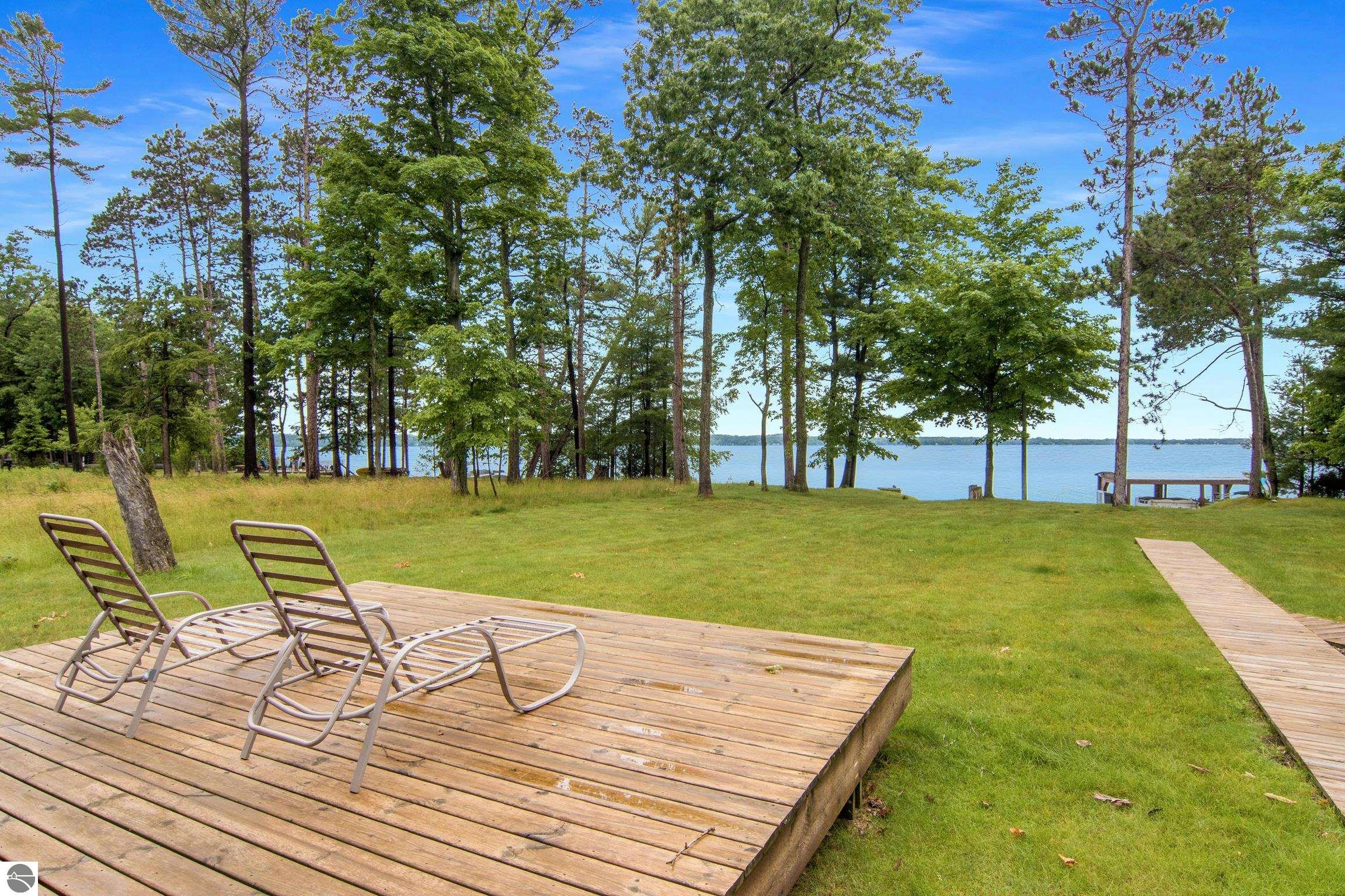 9421 Fairview Avenue, Williamsburg, MI 49690 — Photo 47
