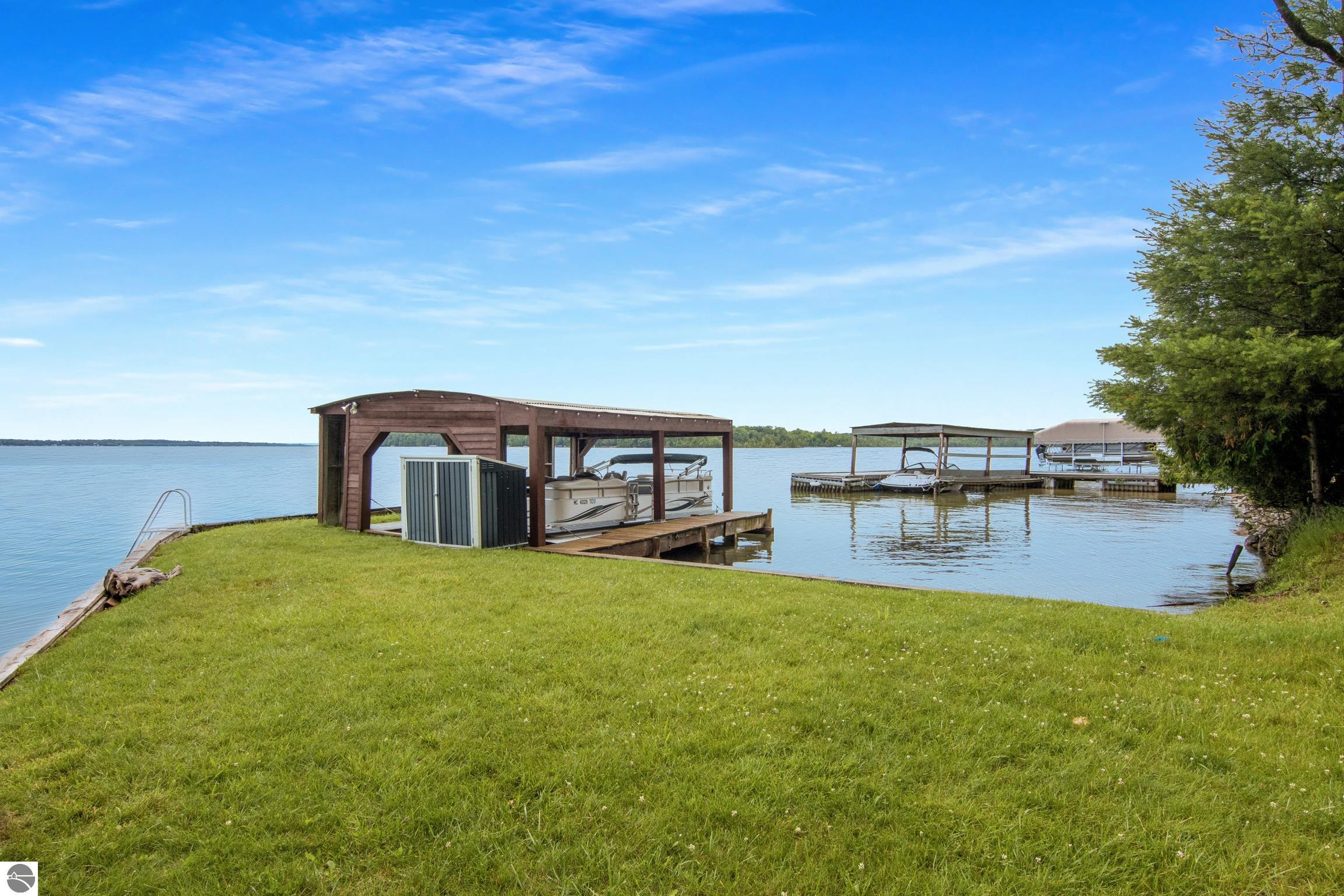 9421 Fairview Avenue, Williamsburg, MI 49690 — Photo 54