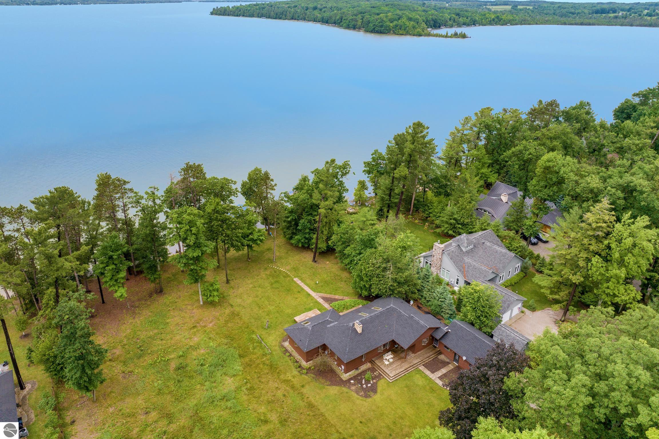 9421 Fairview Avenue, Williamsburg, MI 49690 — Photo 58