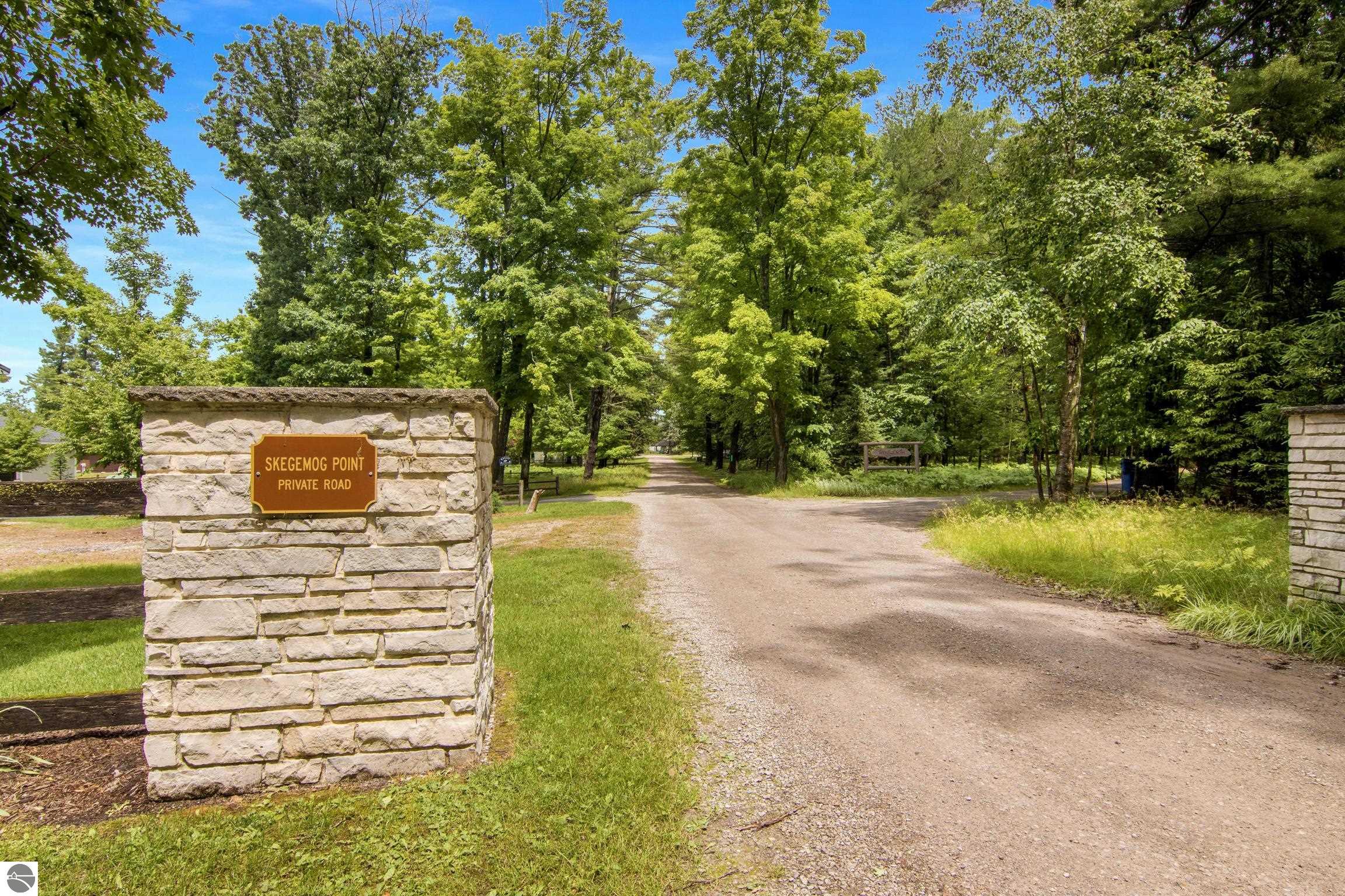 9421 Fairview Avenue, Williamsburg, MI 49690 — Photo 64