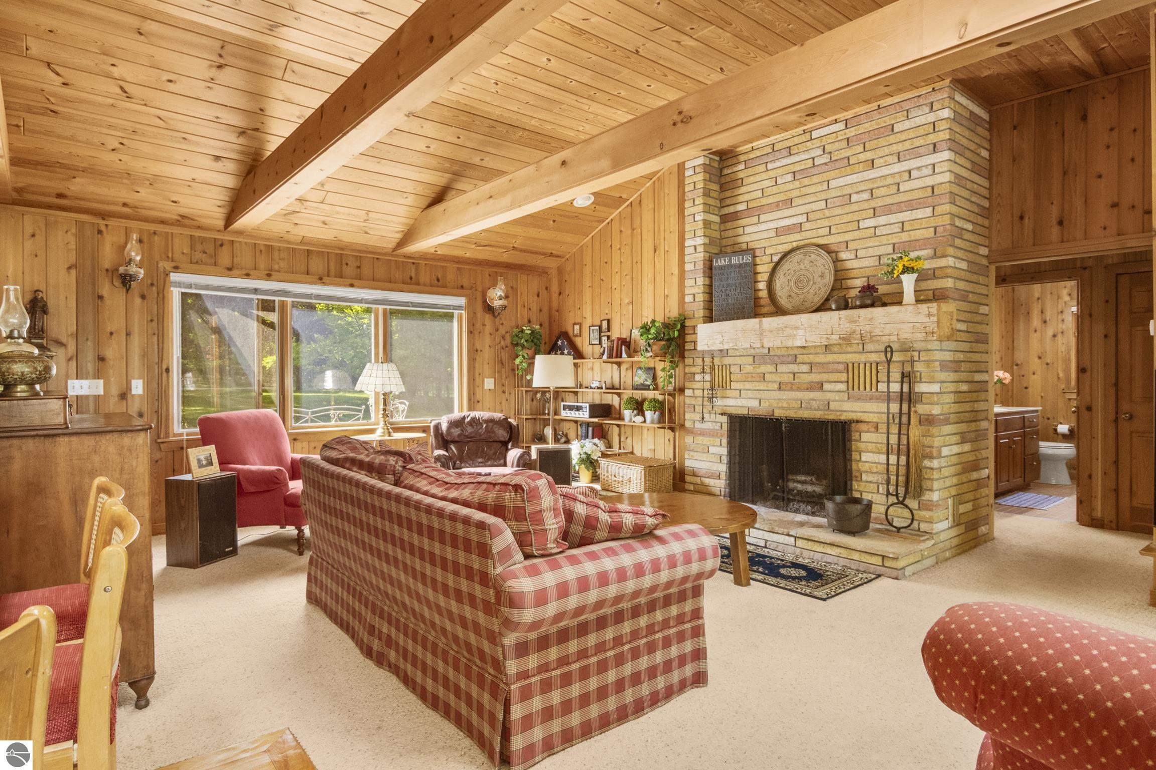 9421 Fairview Avenue, Williamsburg, MI 49690 — Photo 9