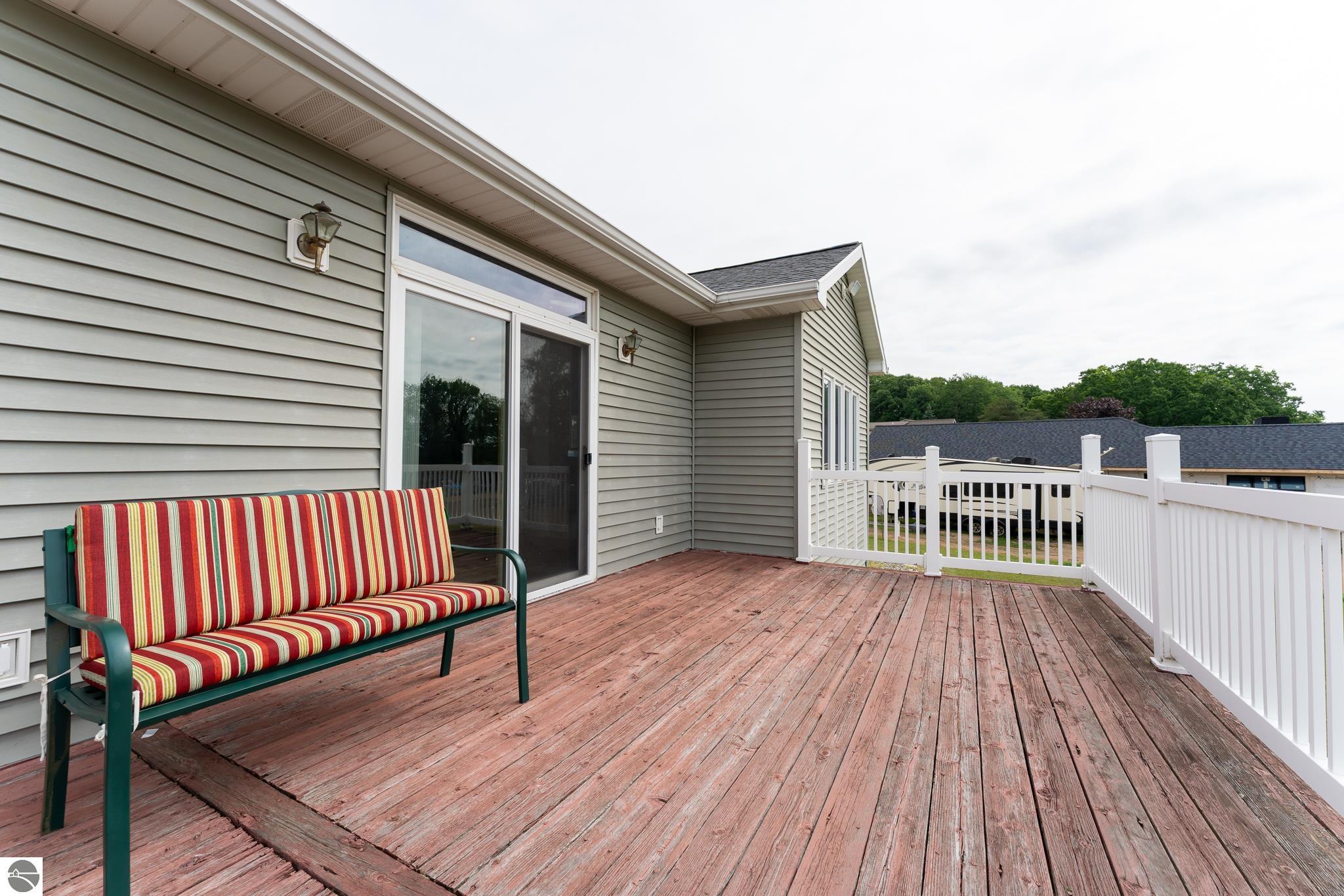 1081 Bundy Drive, Lake Isabella, MI 48893 — Photo 15