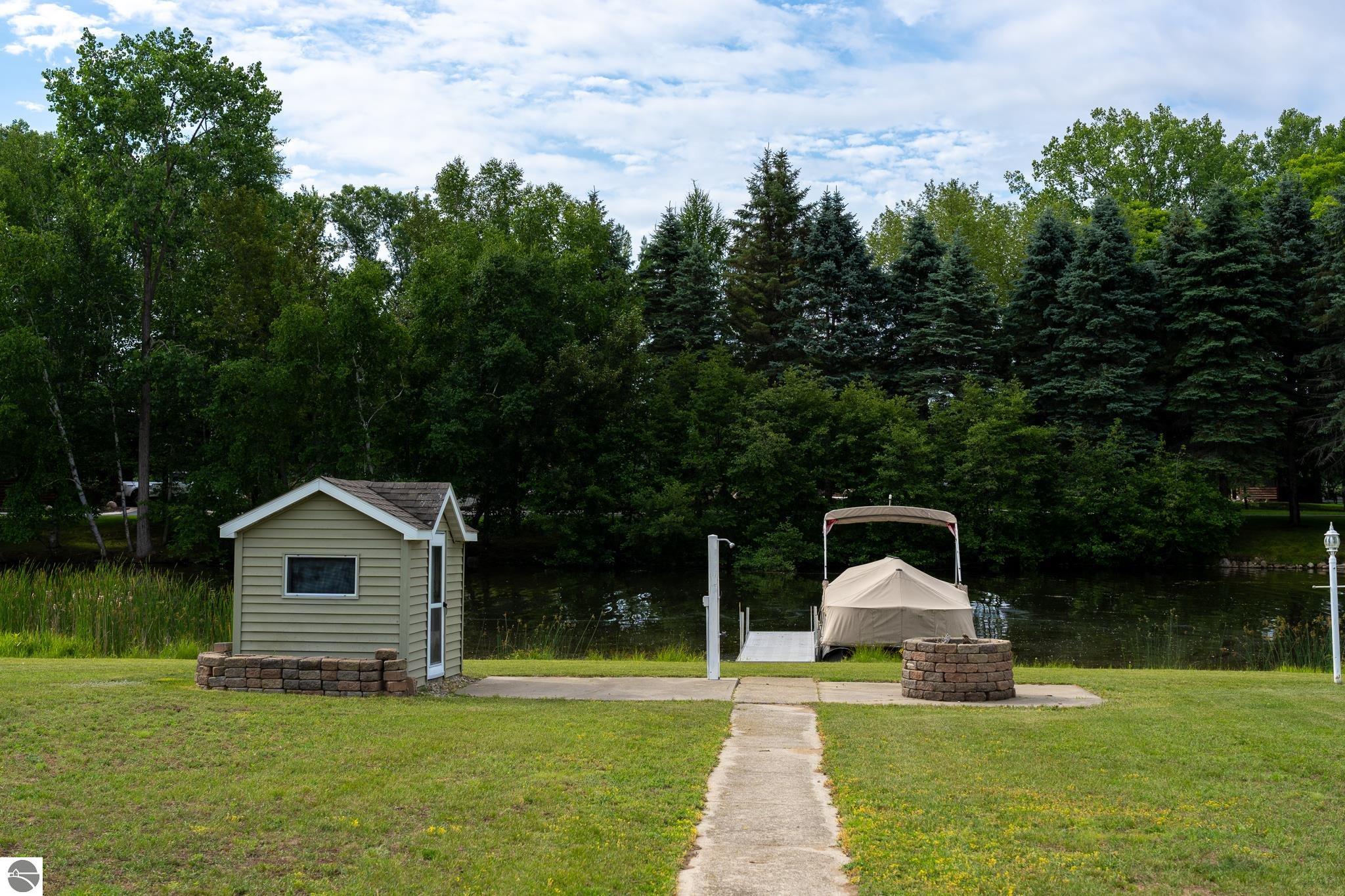 1081 Bundy Drive, Lake Isabella, MI 48893 — Photo 17