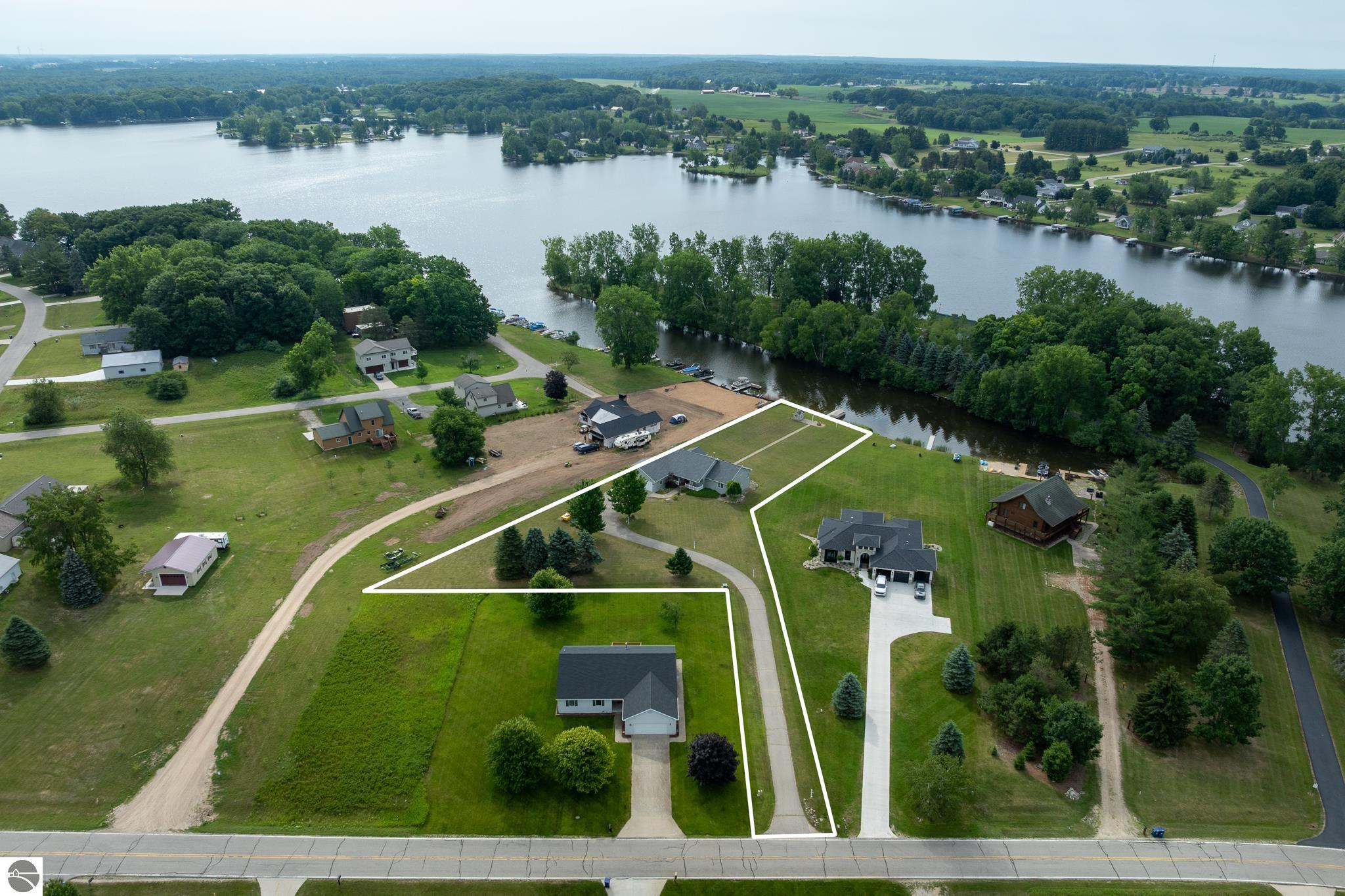 1081 Bundy Drive, Lake Isabella, MI 48893 — Photo 24