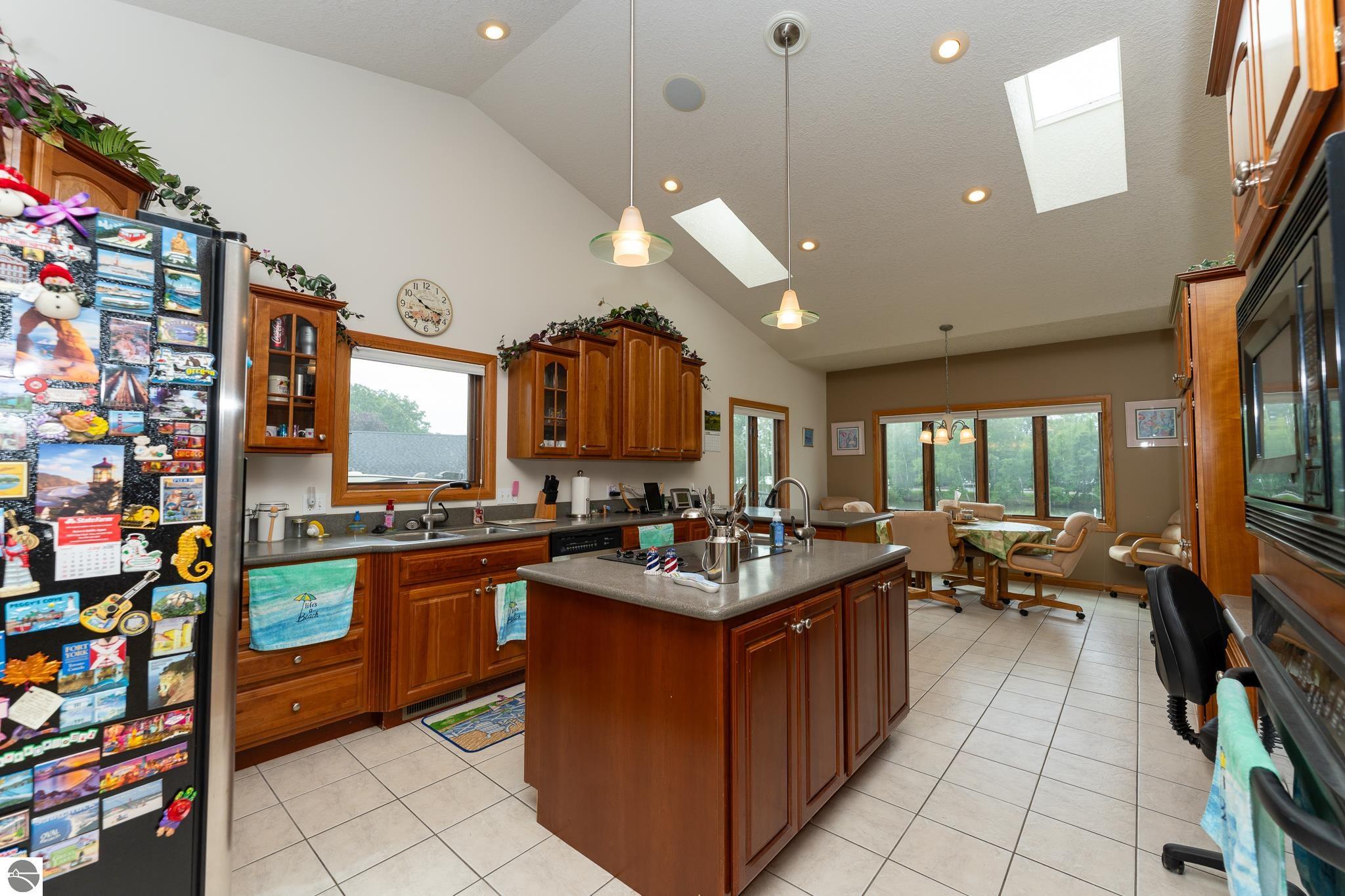 1081 Bundy Drive, Lake Isabella, MI 48893 — Photo 39