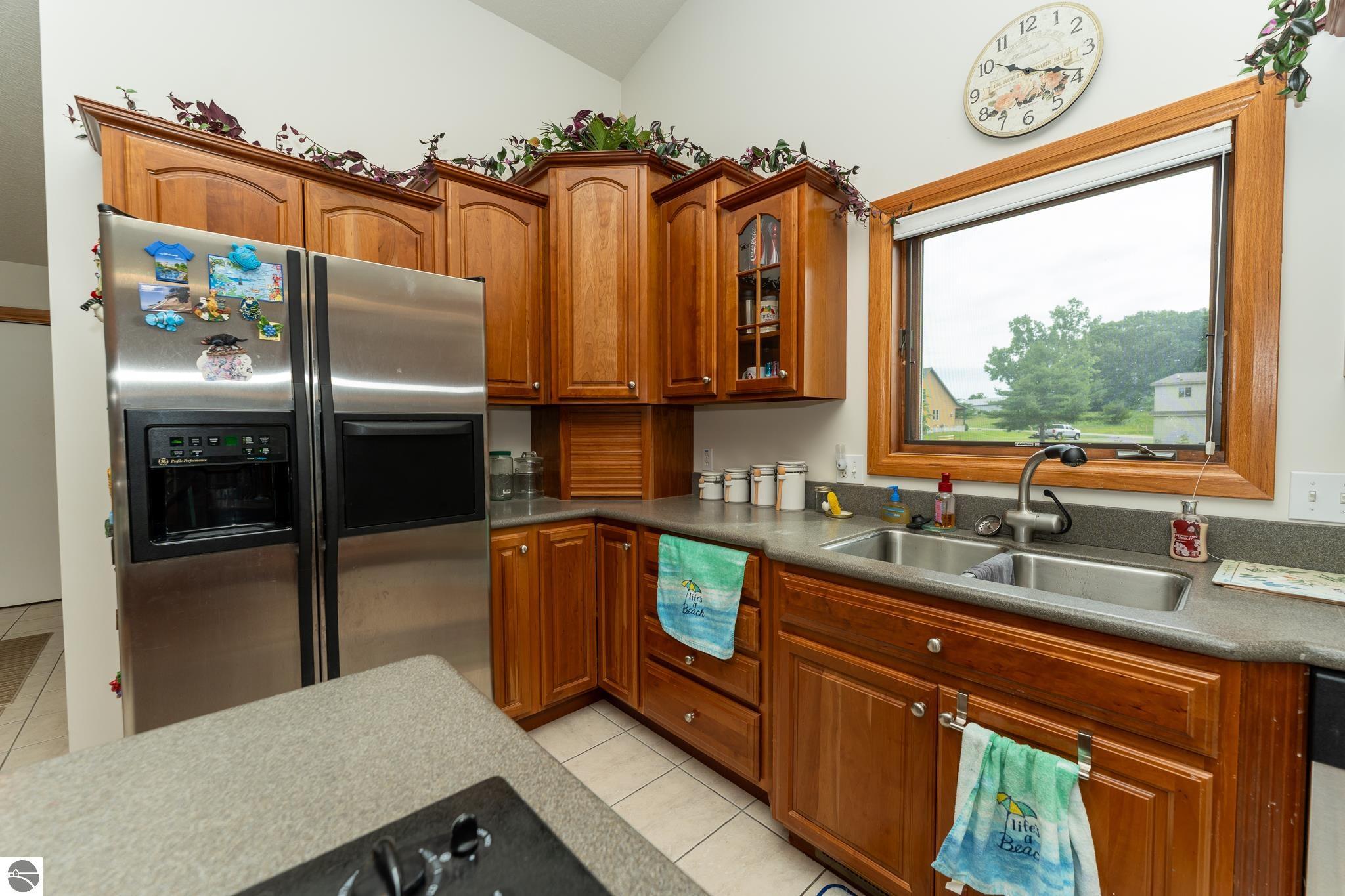 1081 Bundy Drive, Lake Isabella, MI 48893 — Photo 43