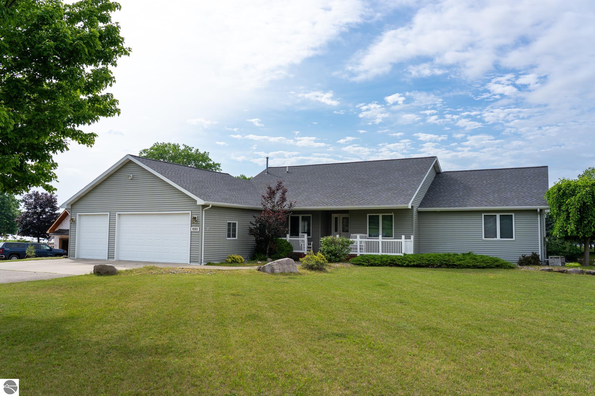 1081 Bundy Drive, Lake Isabella, MI 48893 — Photo 7