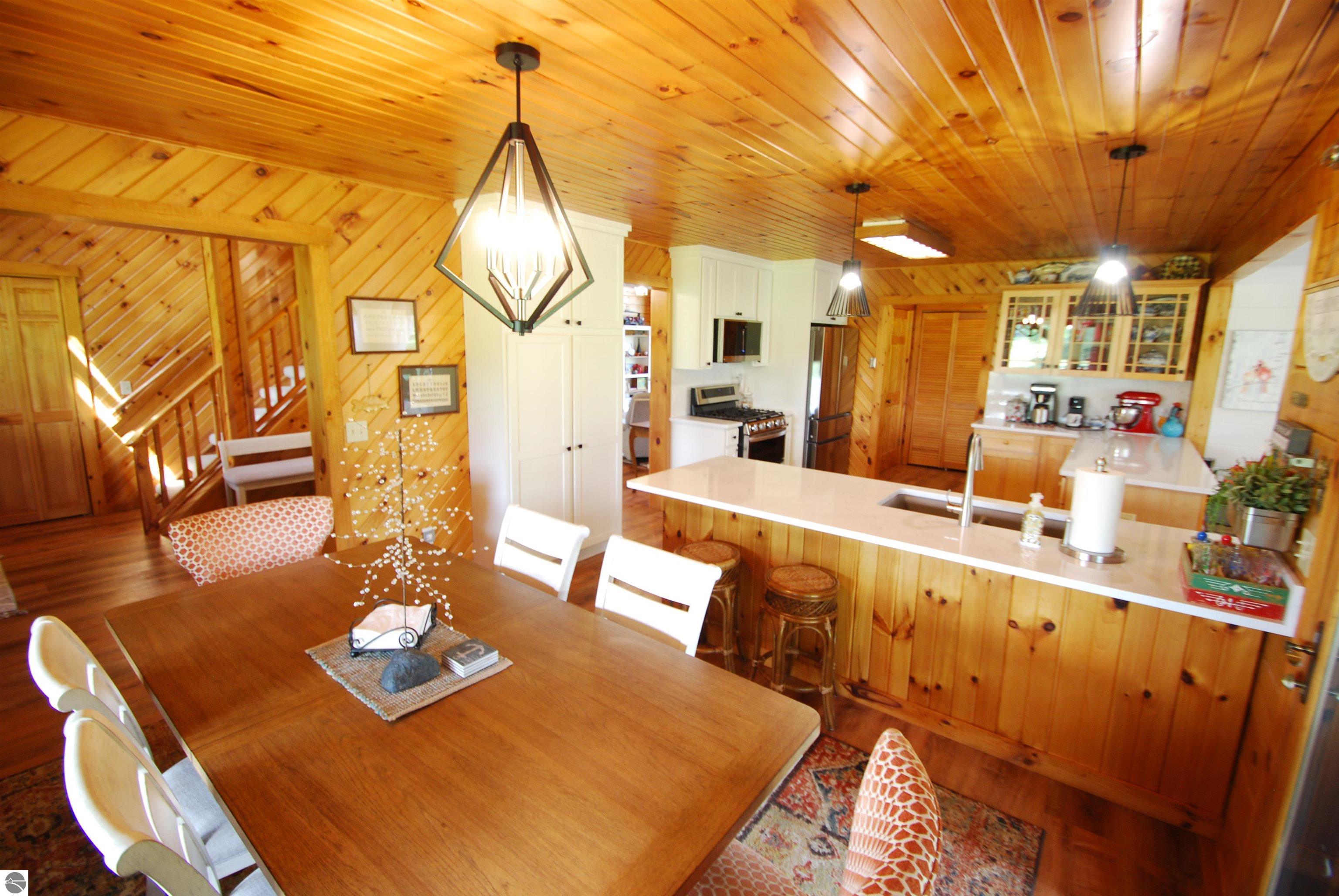 5592 Linksview Way, Gladwin, MI 48624 — Photo 17