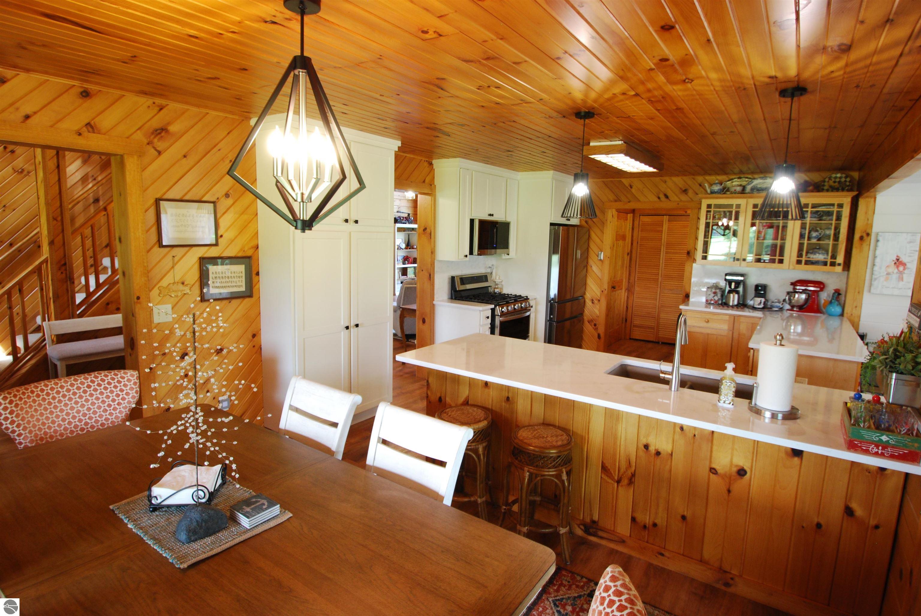 5592 Linksview Way, Gladwin, MI 48624 — Photo 18