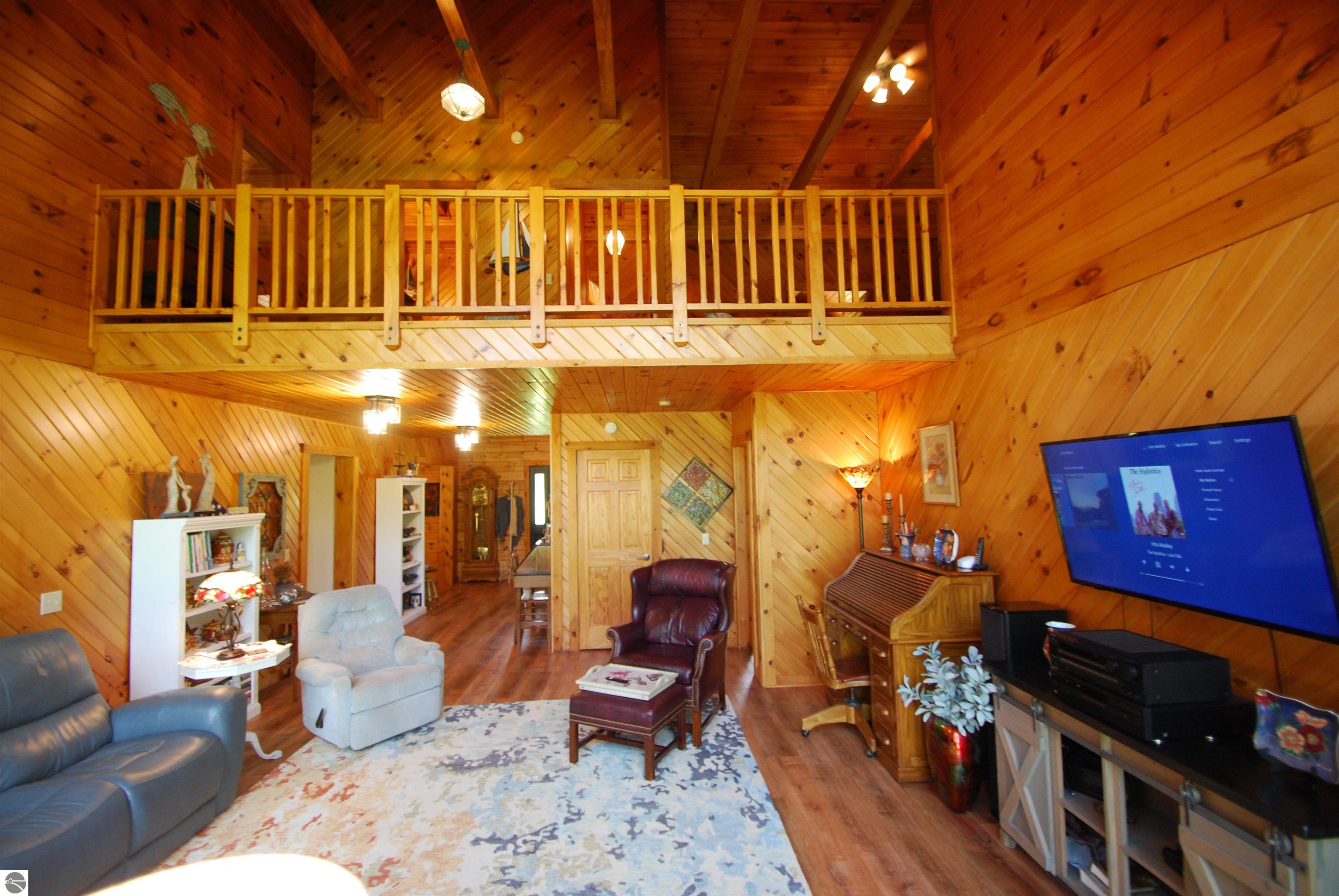 5592 Linksview Way, Gladwin, MI 48624 — Photo 25