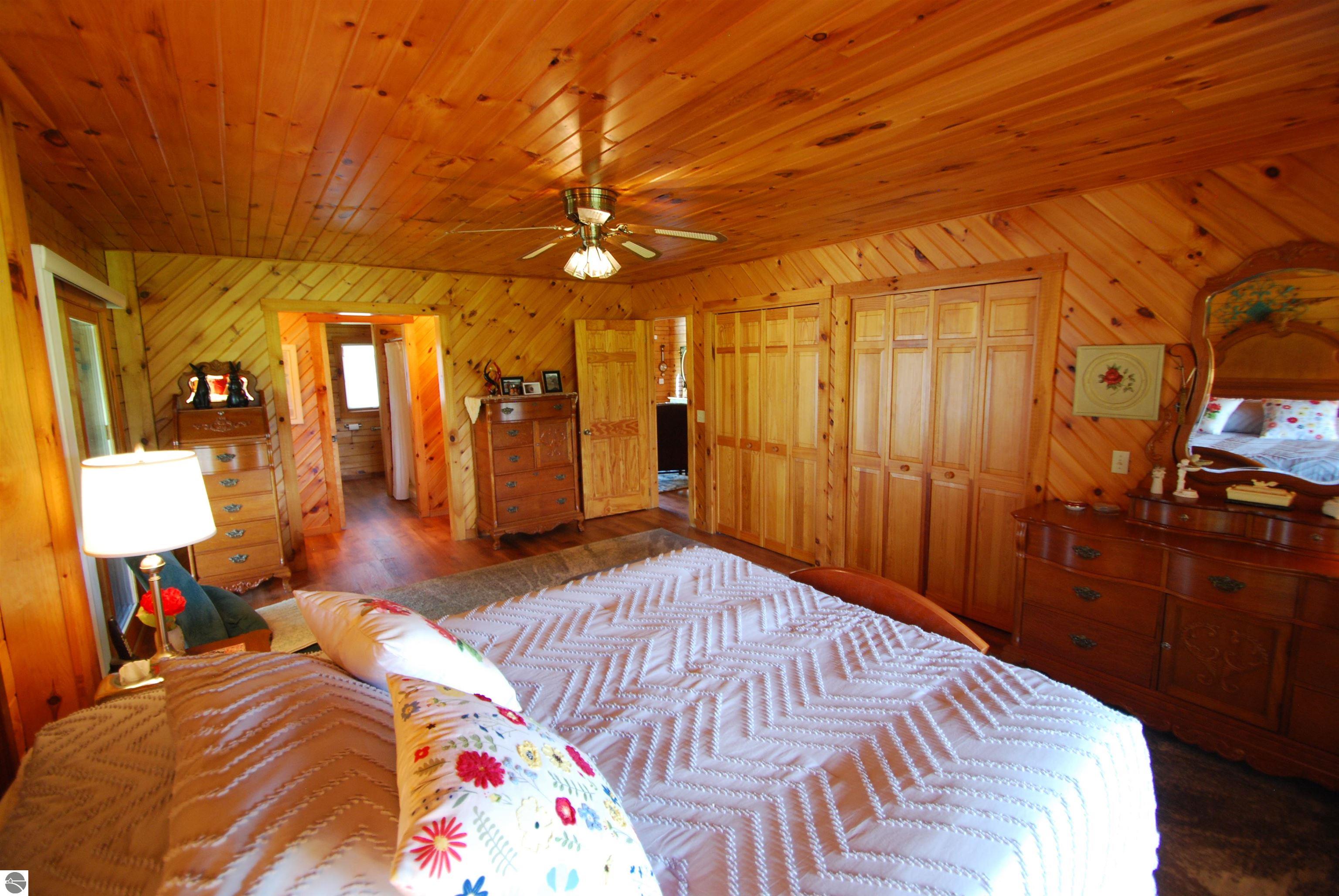 5592 Linksview Way, Gladwin, MI 48624 — Photo 28