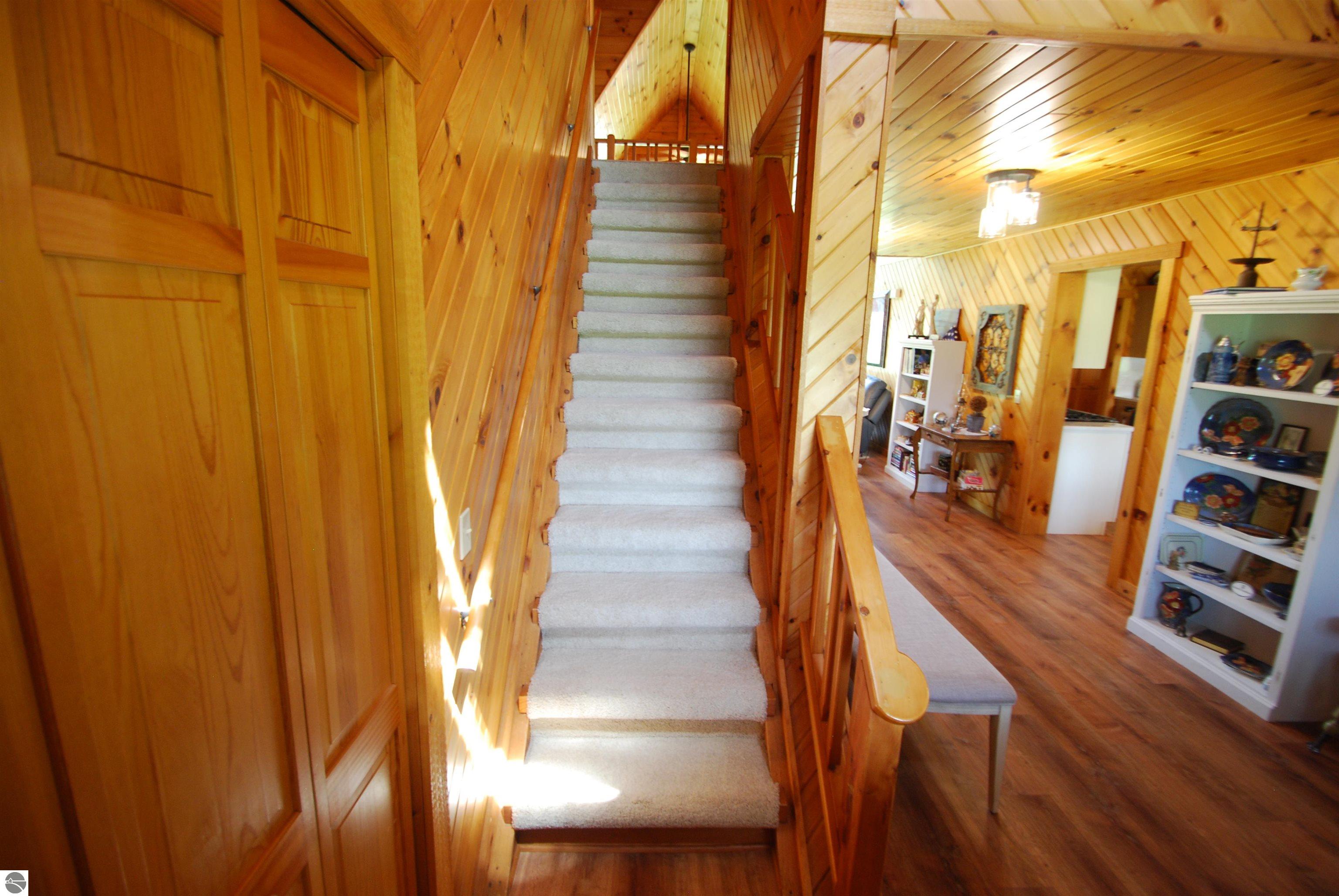5592 Linksview Way, Gladwin, MI 48624 — Photo 40