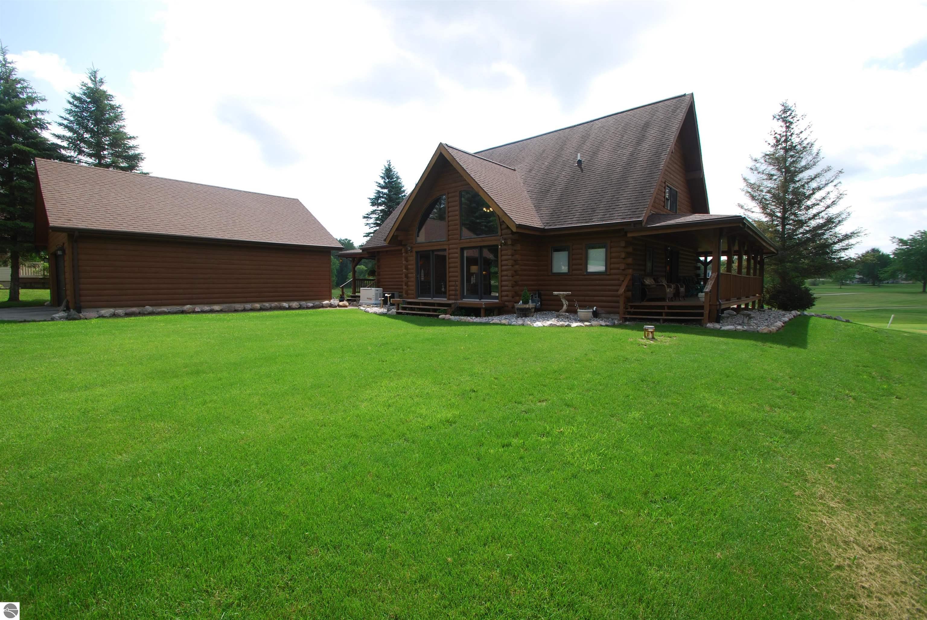 5592 Linksview Way, Gladwin, MI 48624 — Photo 66