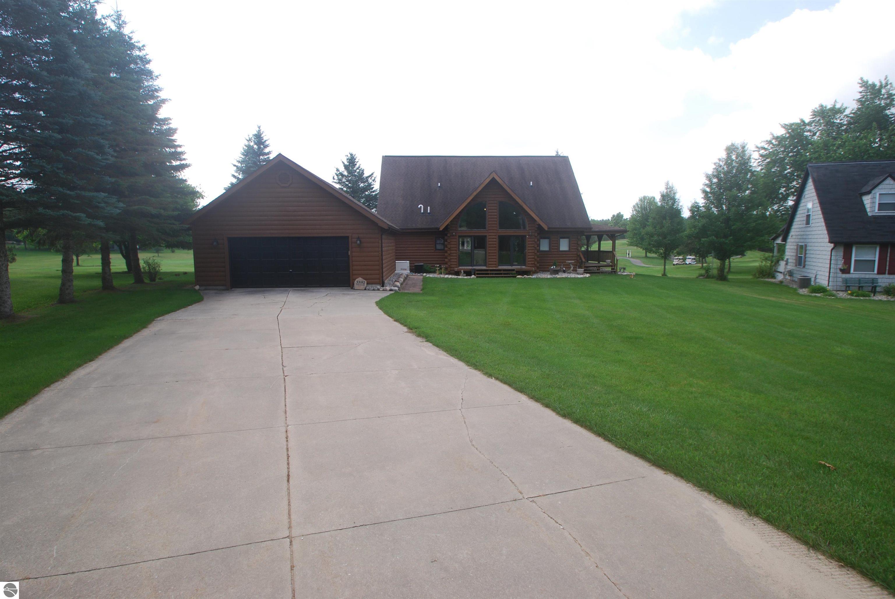5592 Linksview Way, Gladwin, MI 48624 — Photo 71