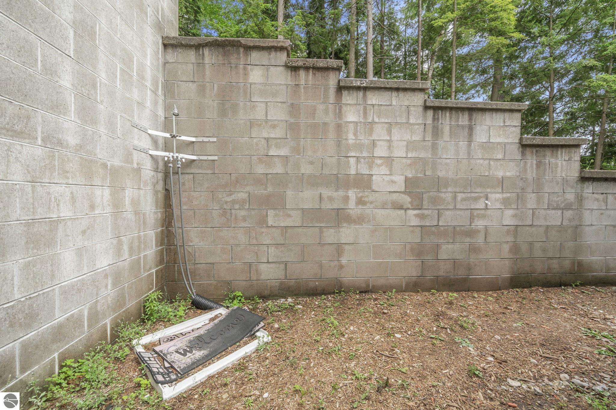 Image 64