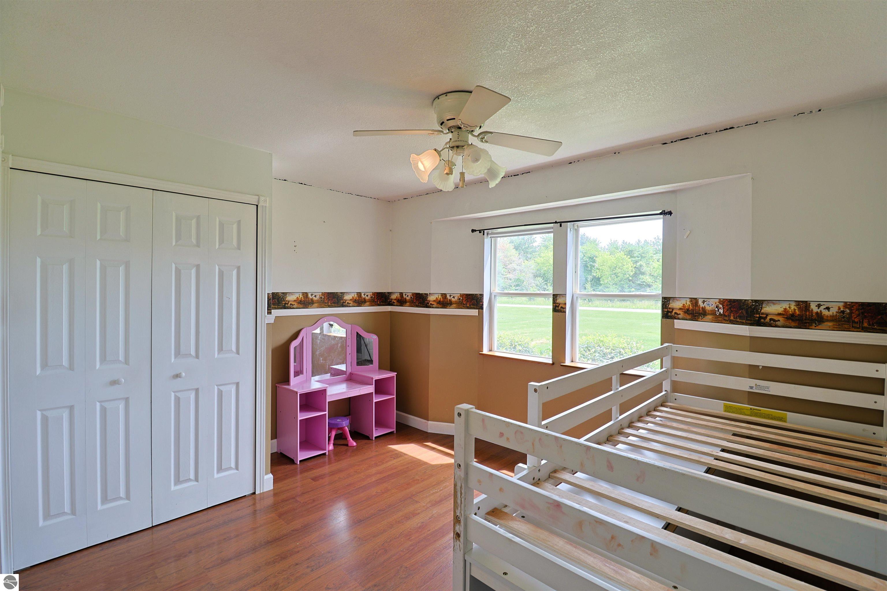 4718 Spur Road, Breckenridge, MI 48615 — Photo 15