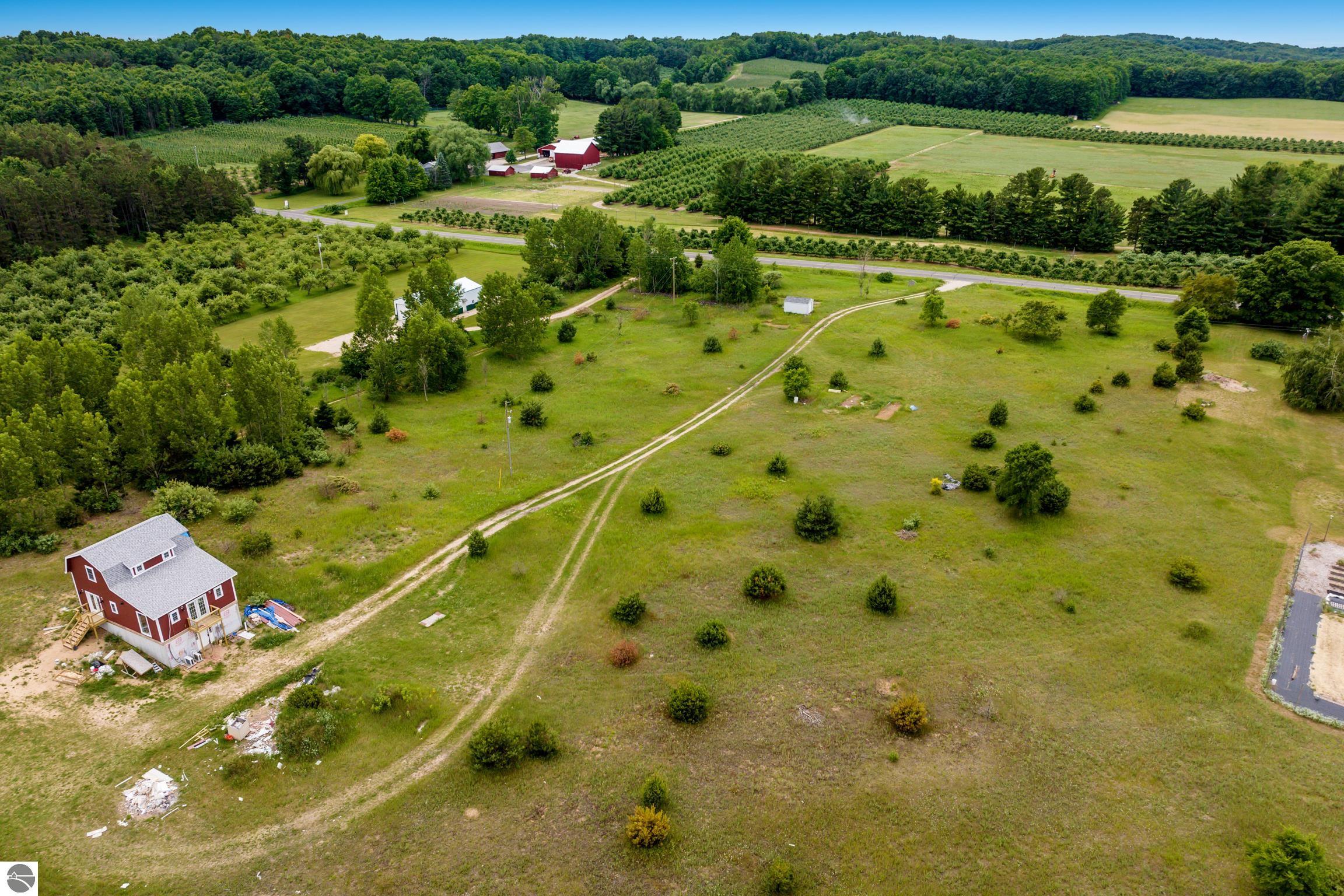 11369 Milarch Road, Bear Lake, MI 49614 — Photo 32