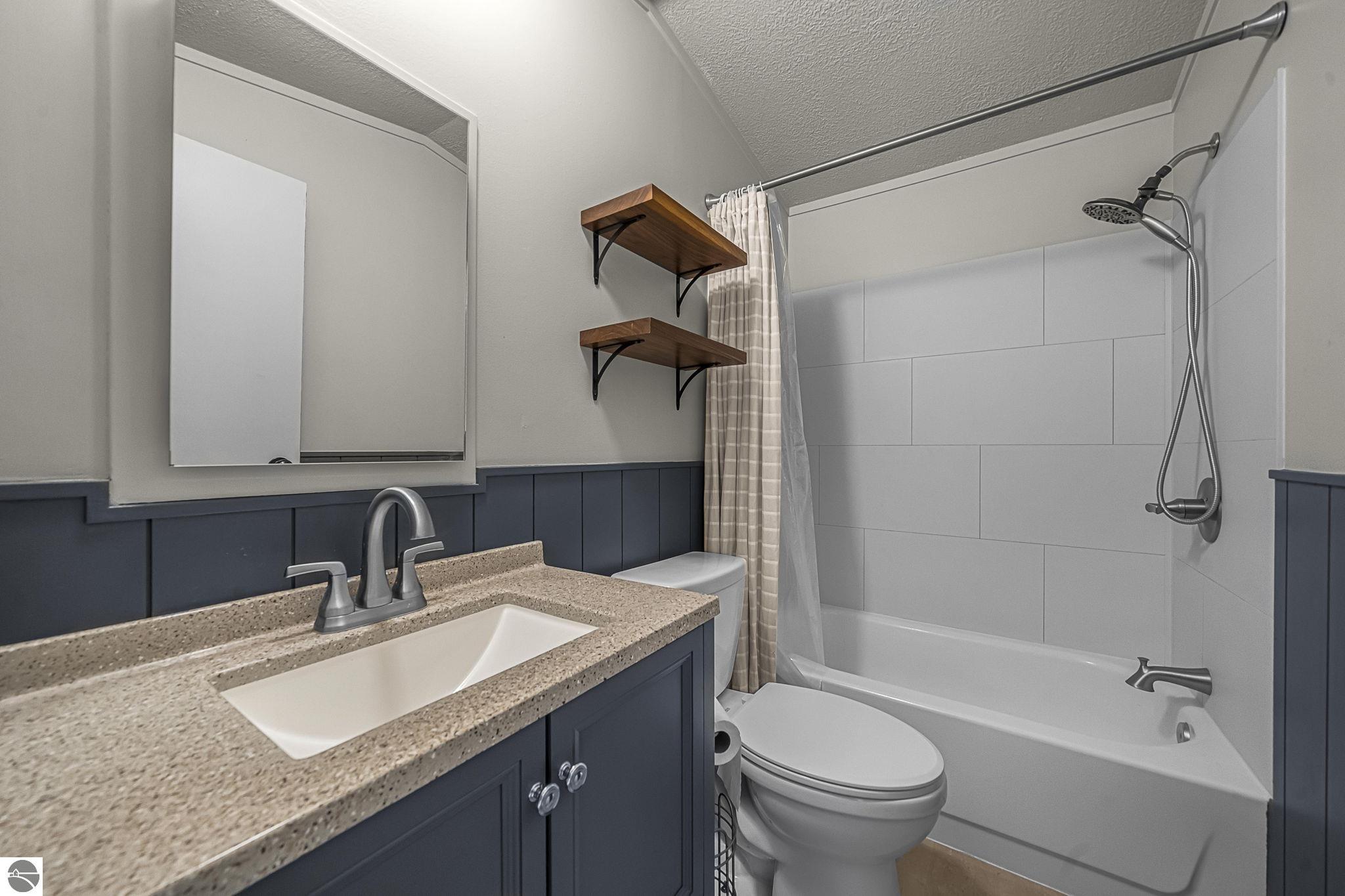 4622 Vista Valley Trail, Mesick, MI 49668 — Photo 32
