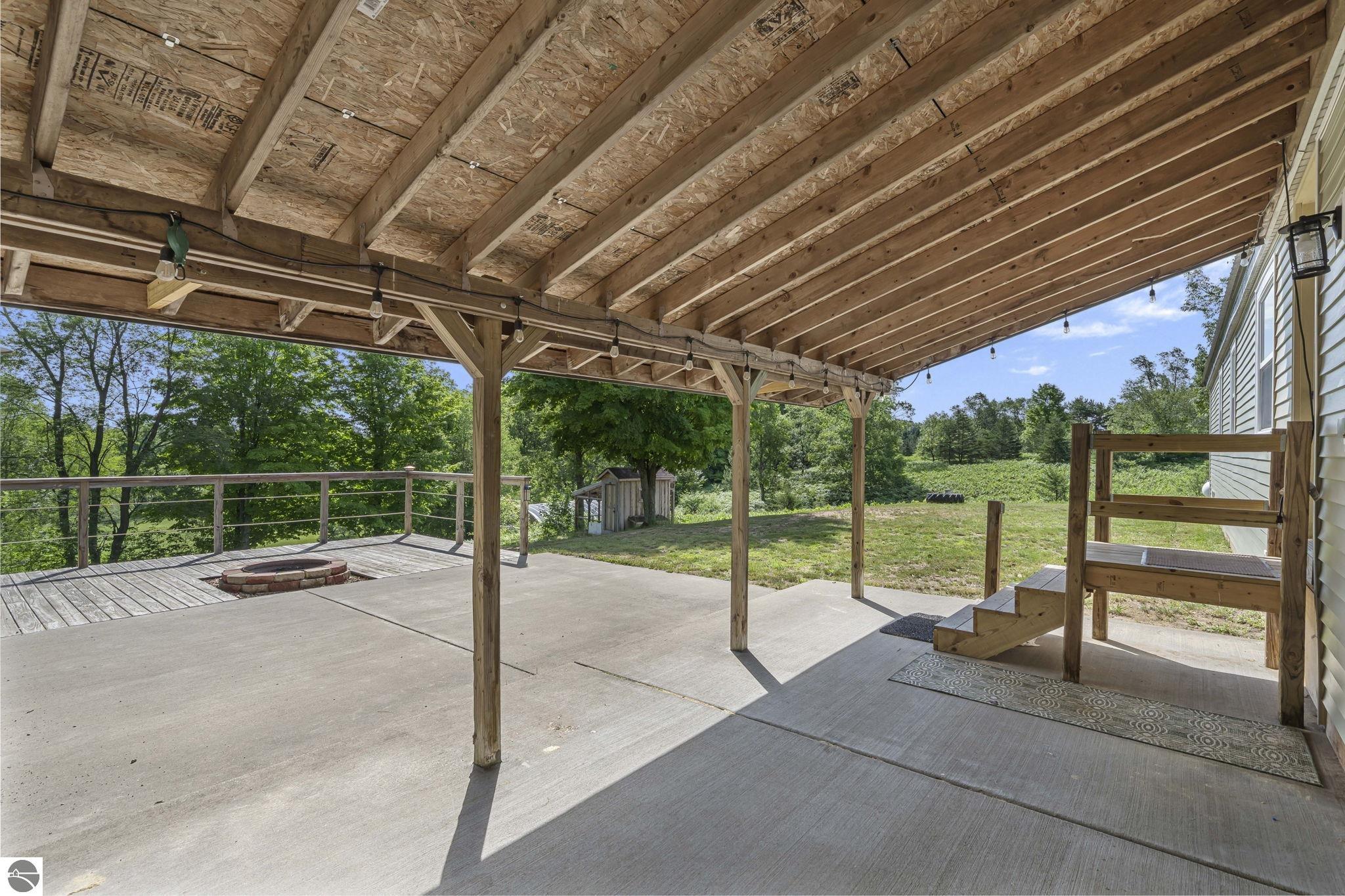 4622 Vista Valley Trail, Mesick, MI 49668 — Photo 33