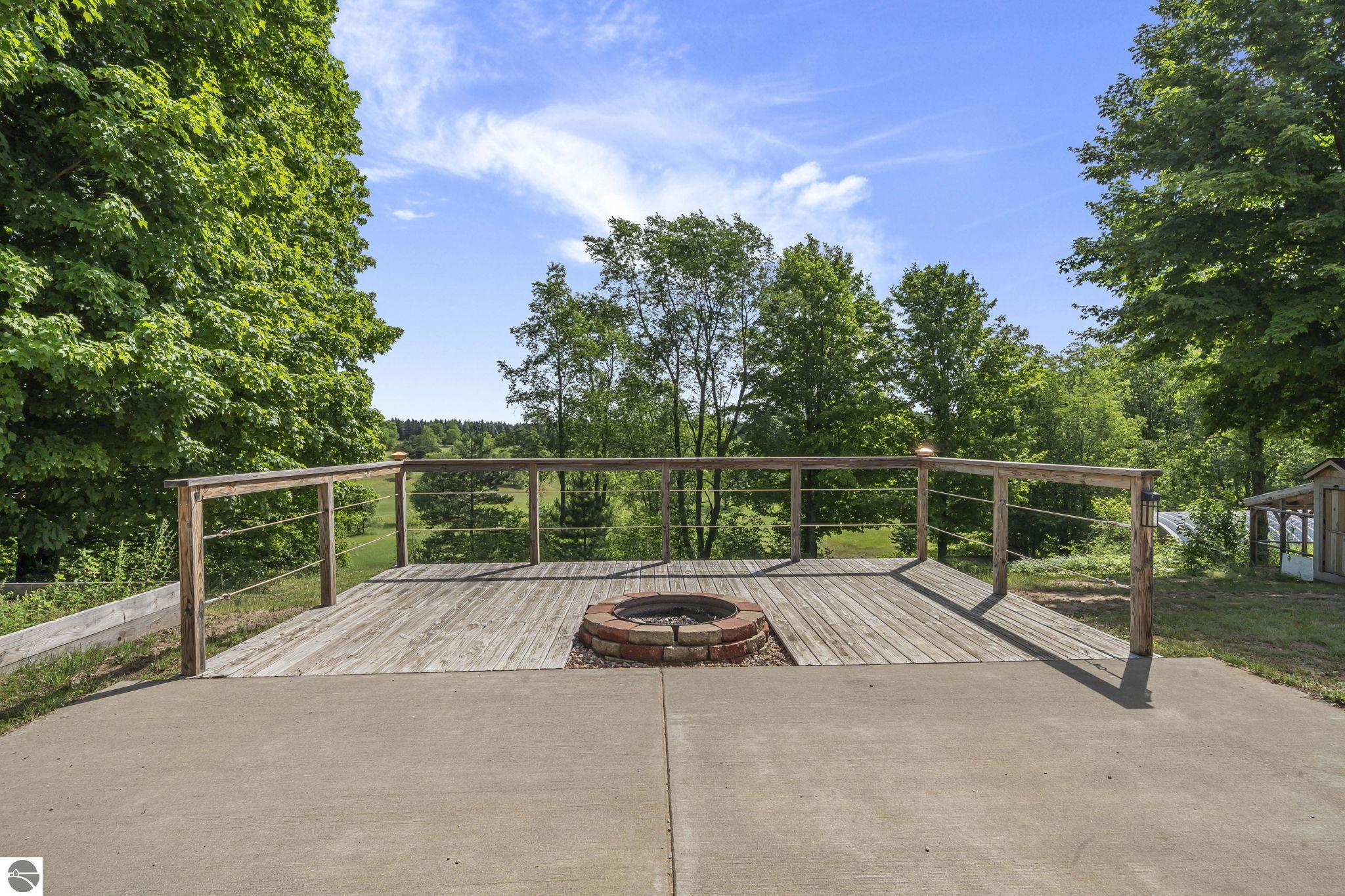 4622 Vista Valley Trail, Mesick, MI 49668 — Photo 36