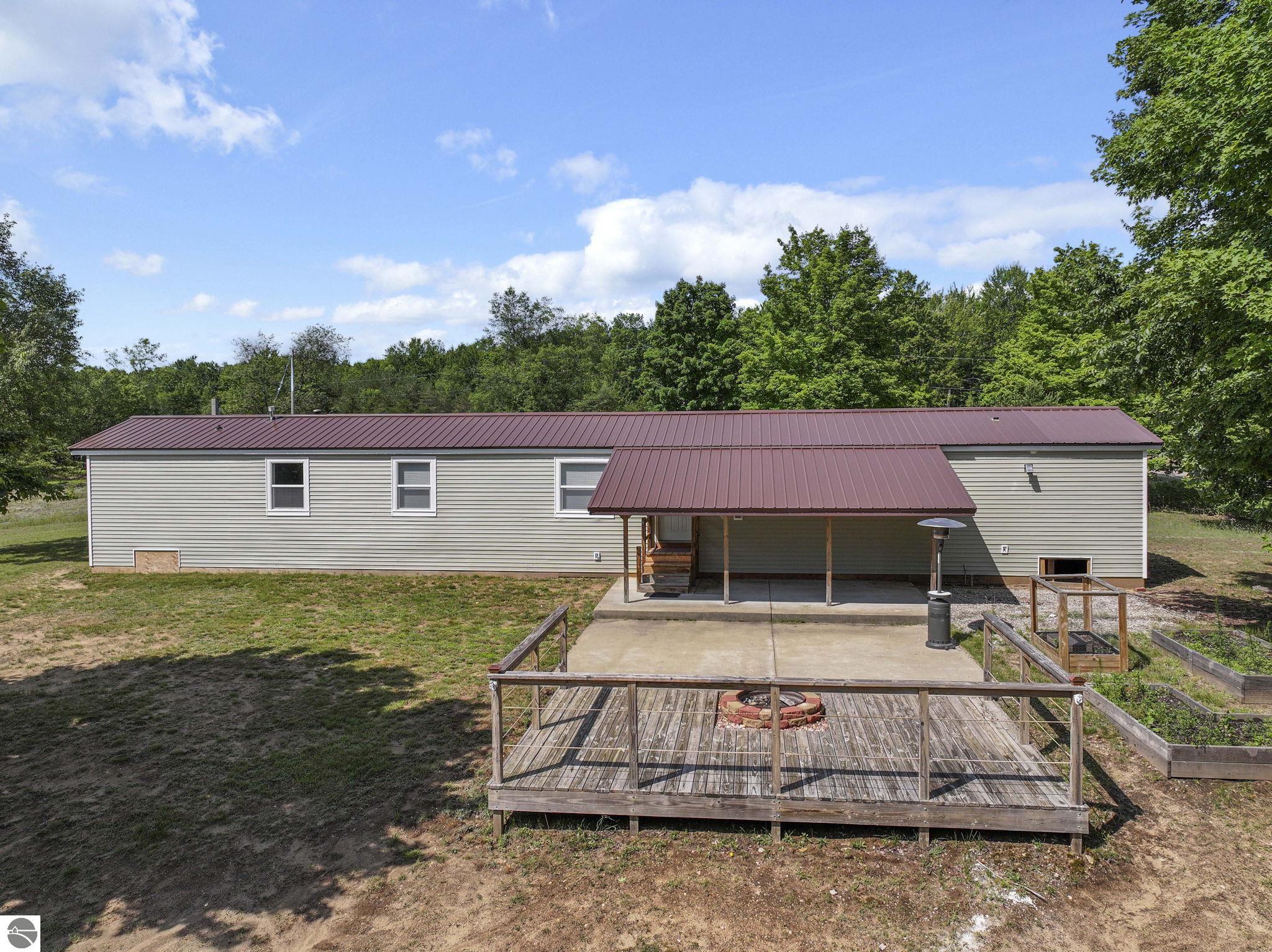 4622 Vista Valley Trail, Mesick, MI 49668 — Photo 37
