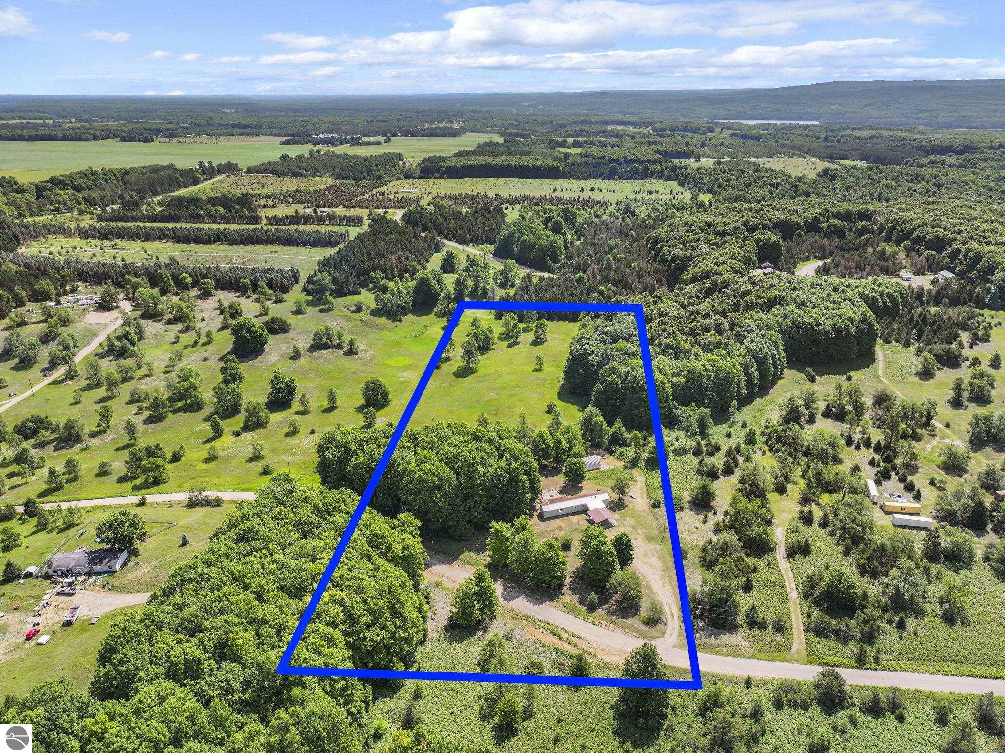 4622 Vista Valley Trail, Mesick, MI 49668 — Photo 45