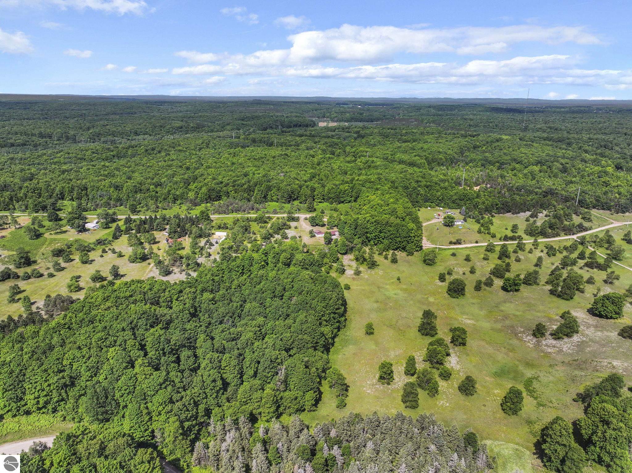 4622 Vista Valley Trail, Mesick, MI 49668 — Photo 46