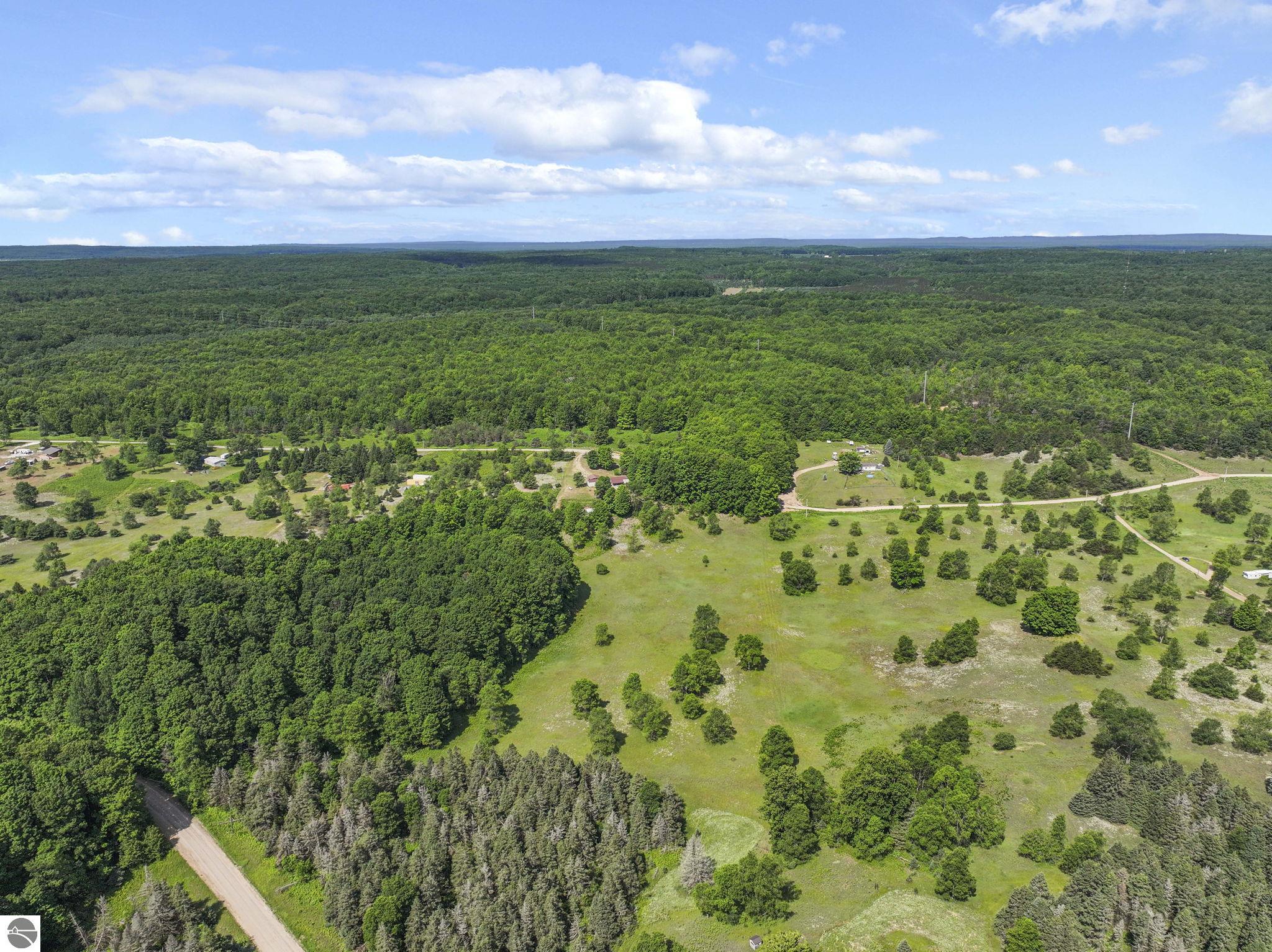 4622 Vista Valley Trail, Mesick, MI 49668 — Photo 47