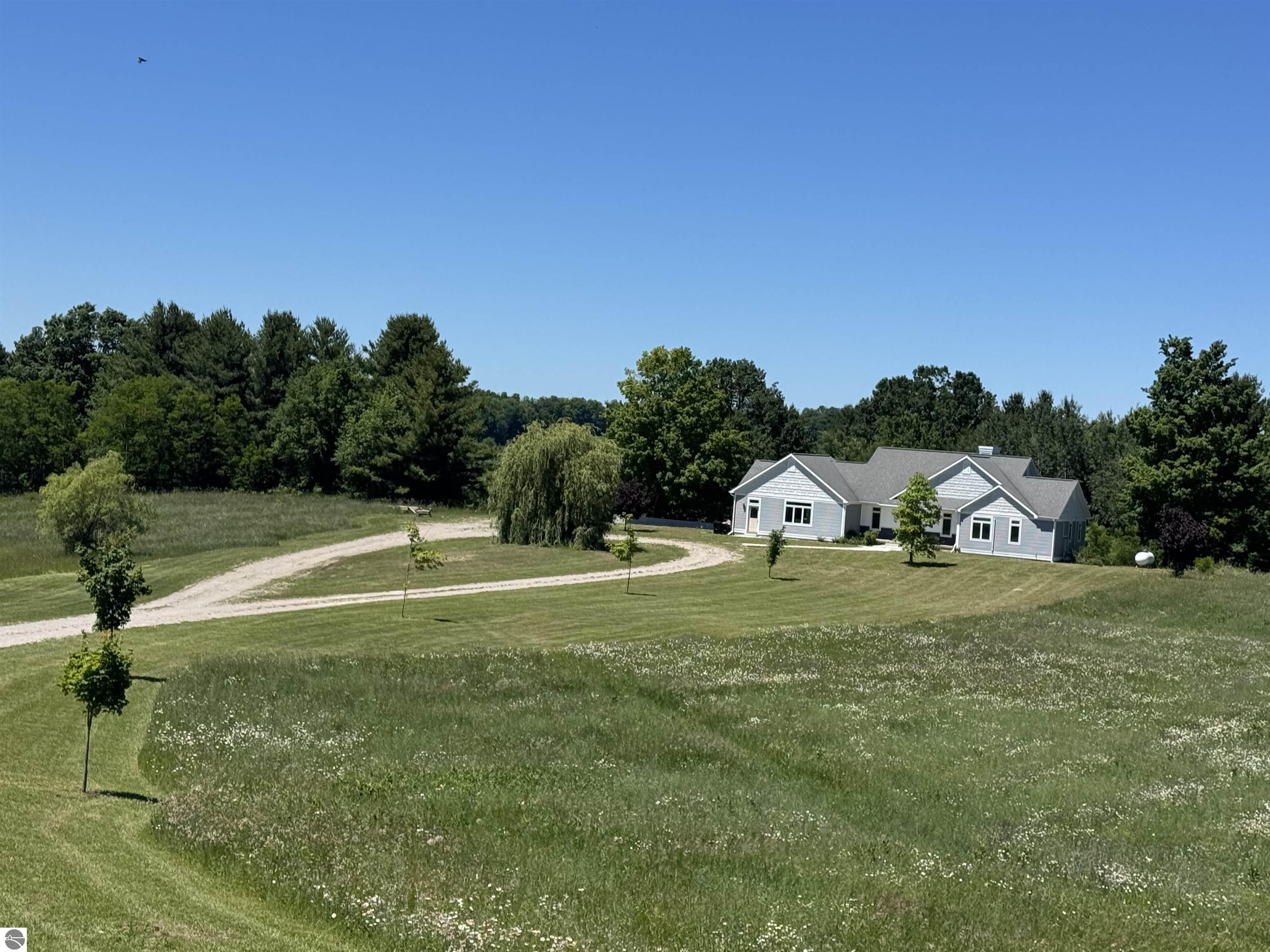 8255 Angell Road, Williamsburg, MI 49690 — Photo 2