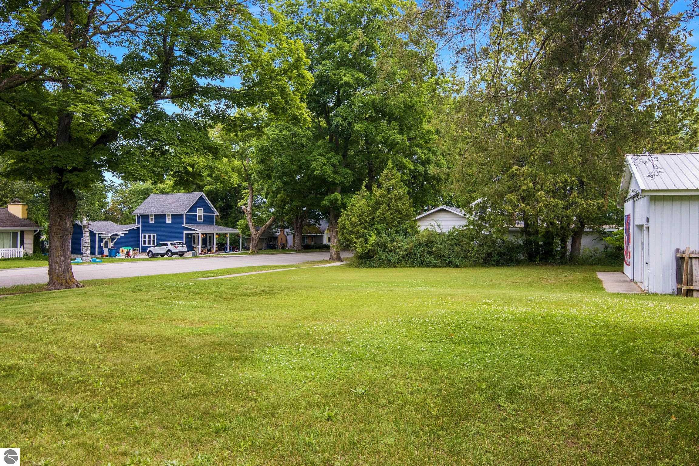 12195 Maple, Bear Lake, MI 49614 — Photo 5