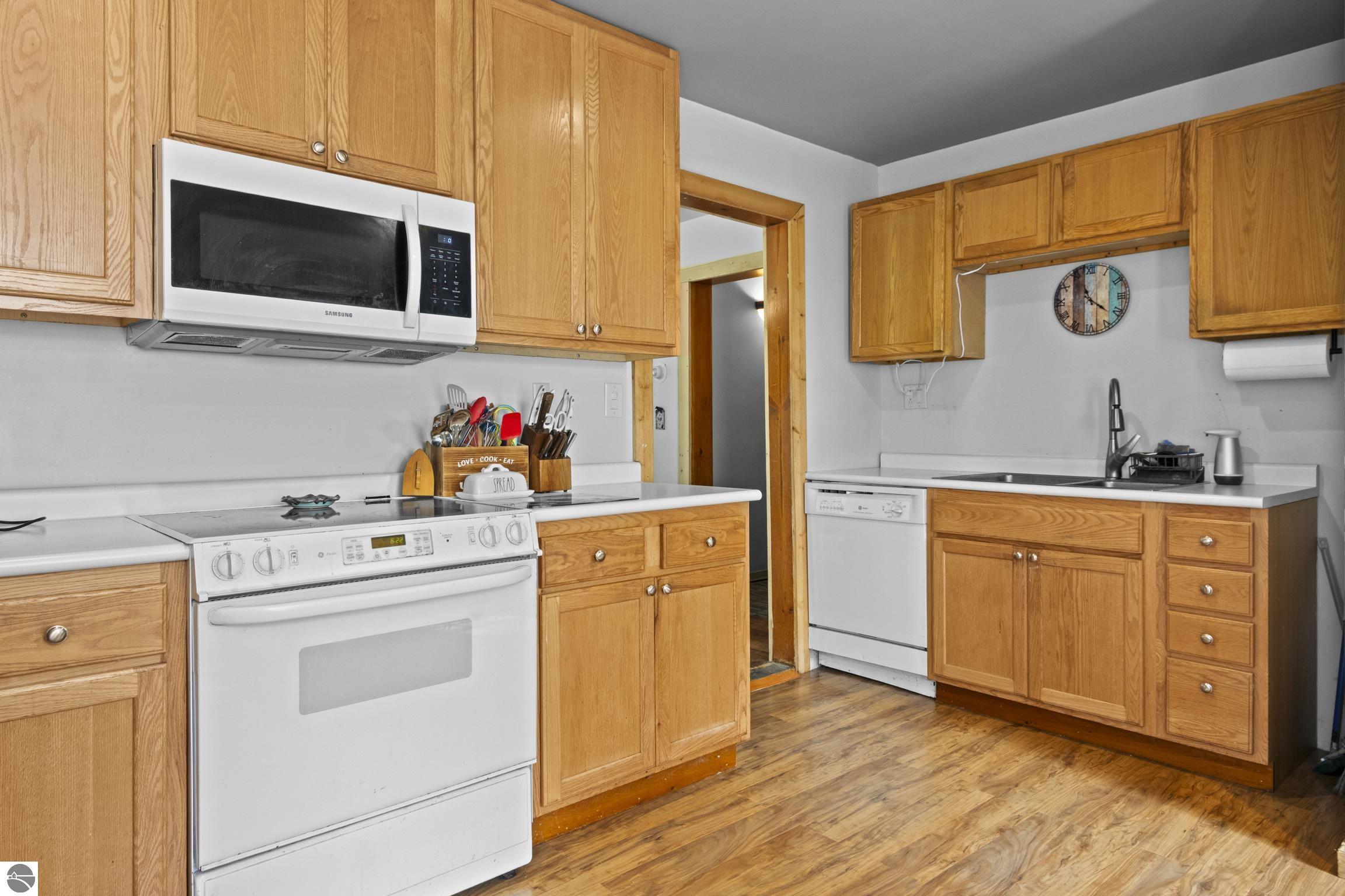 12195 Maple, Bear Lake, MI 49614 — Photo 9